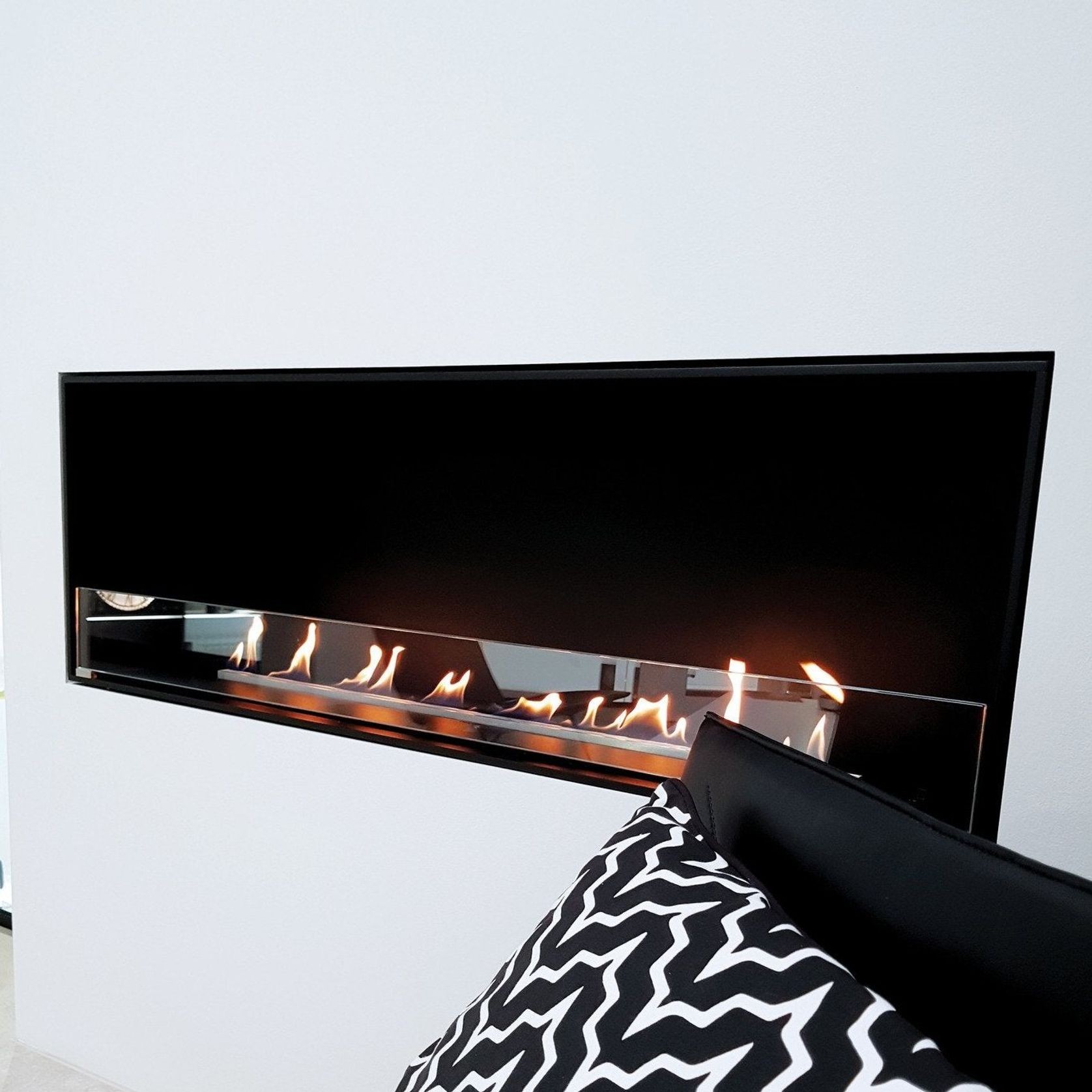 Decoflame Montreal Net Zero Front Facing Fireplace gallery detail image