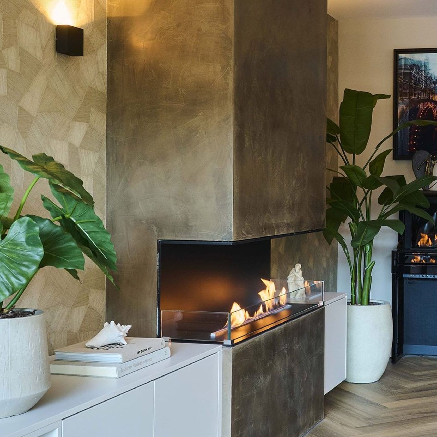 Decoflame Montreal Three-Sided BEV Net Zero Fireplace gallery detail image