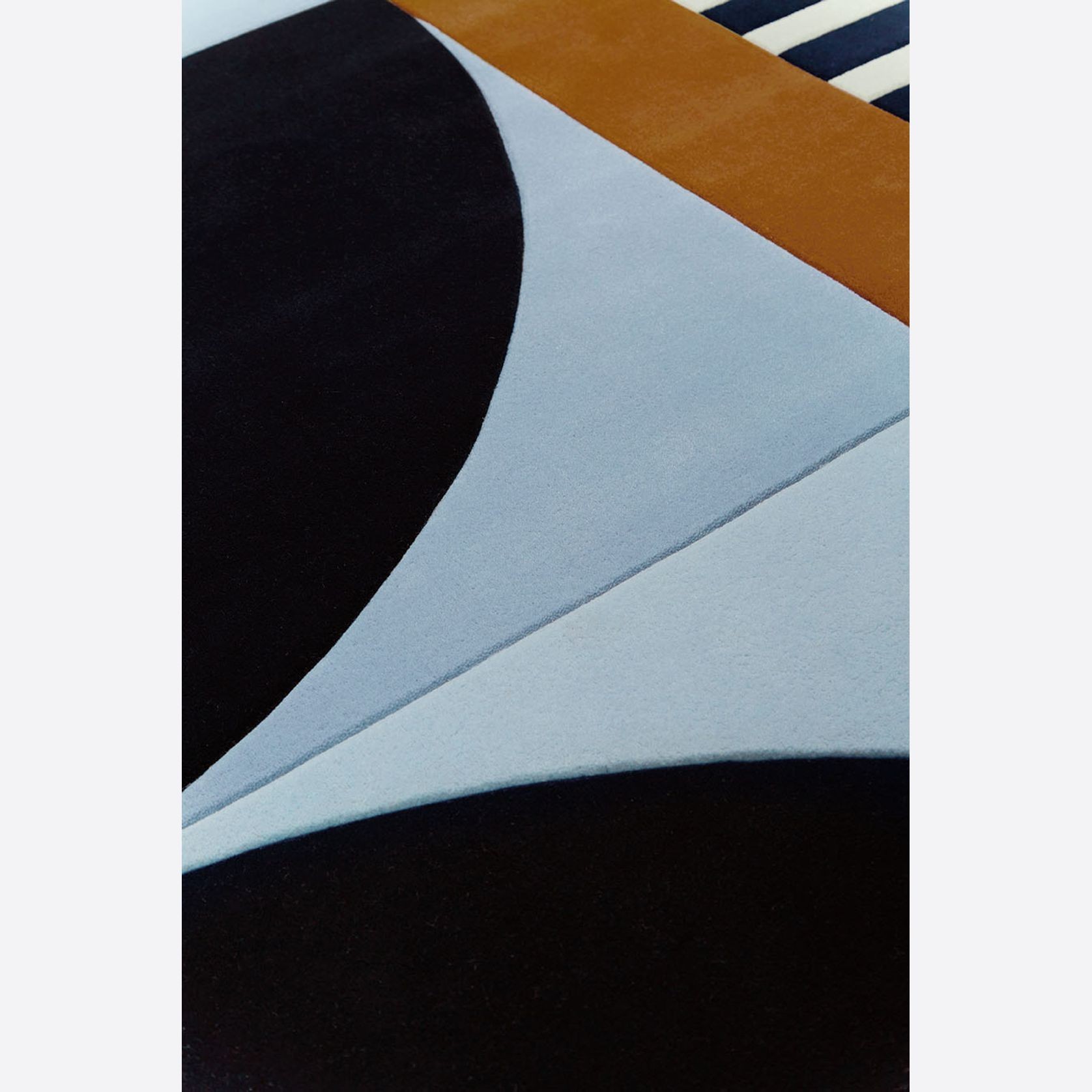 Rinna gallery detail image