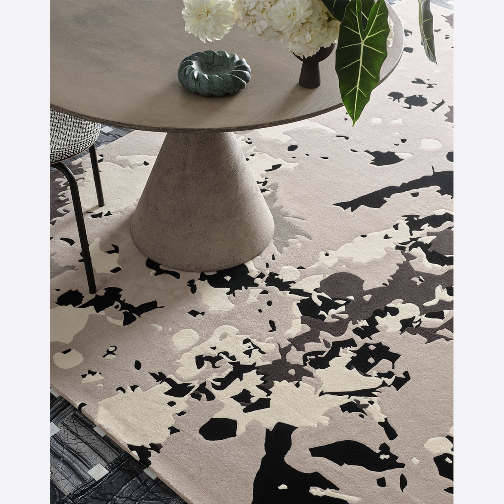 Rinna gallery detail image