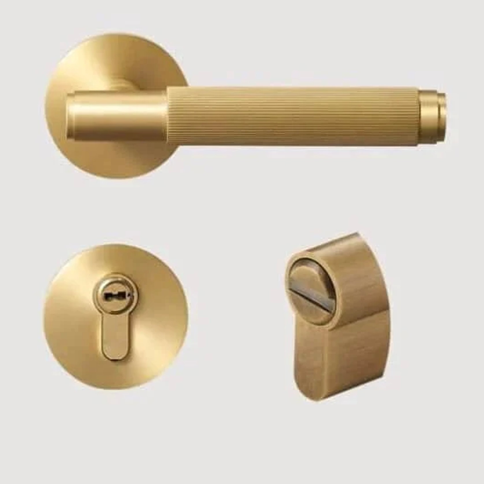 Luxe Doorware - Toorak Door Handle with Privacy Thumb Turn - Brass gallery detail image