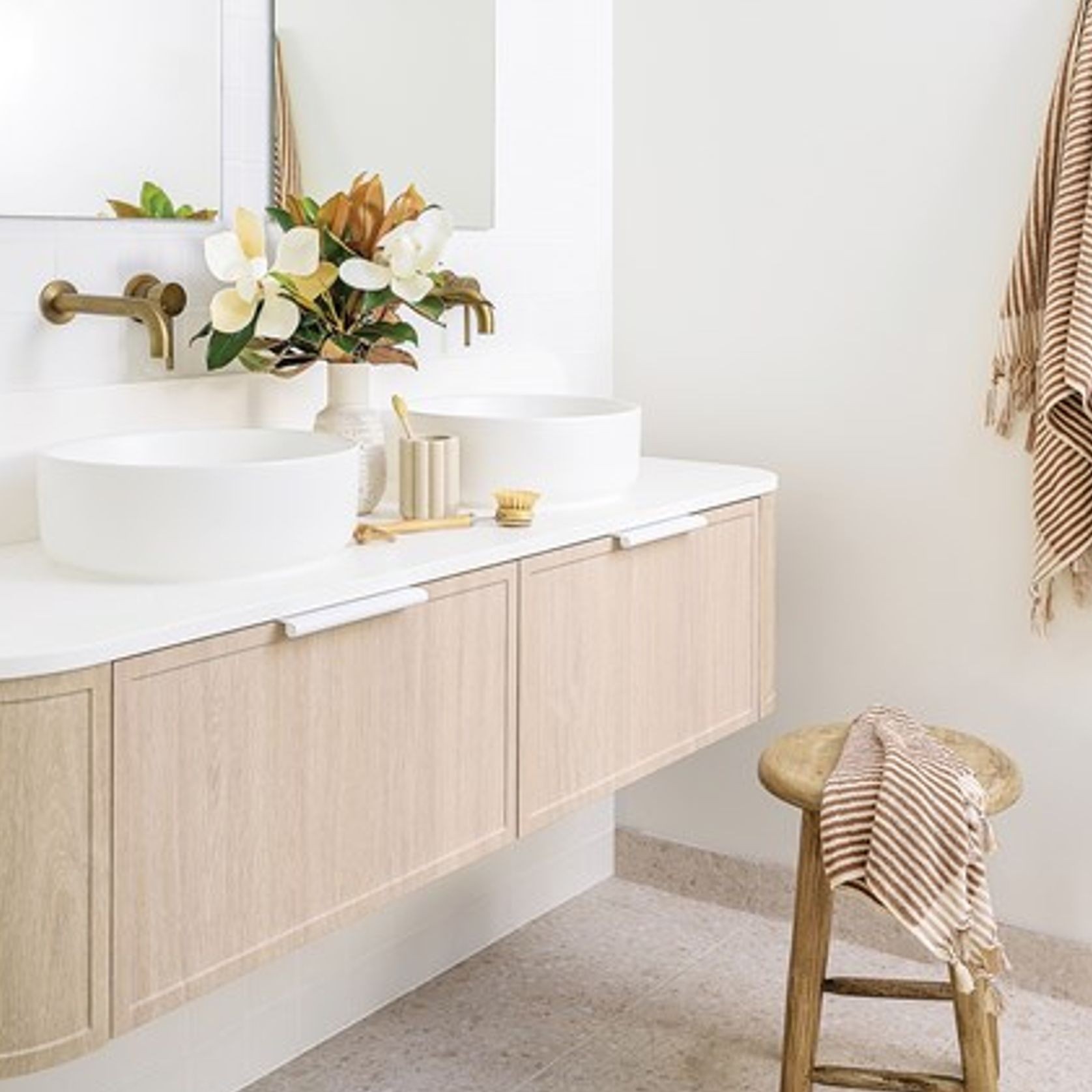 Flo Vanity ArchiPro AU
