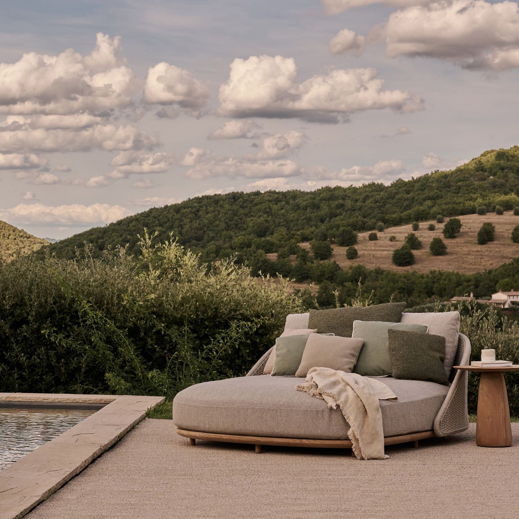 Elio Daybed gallery detail image