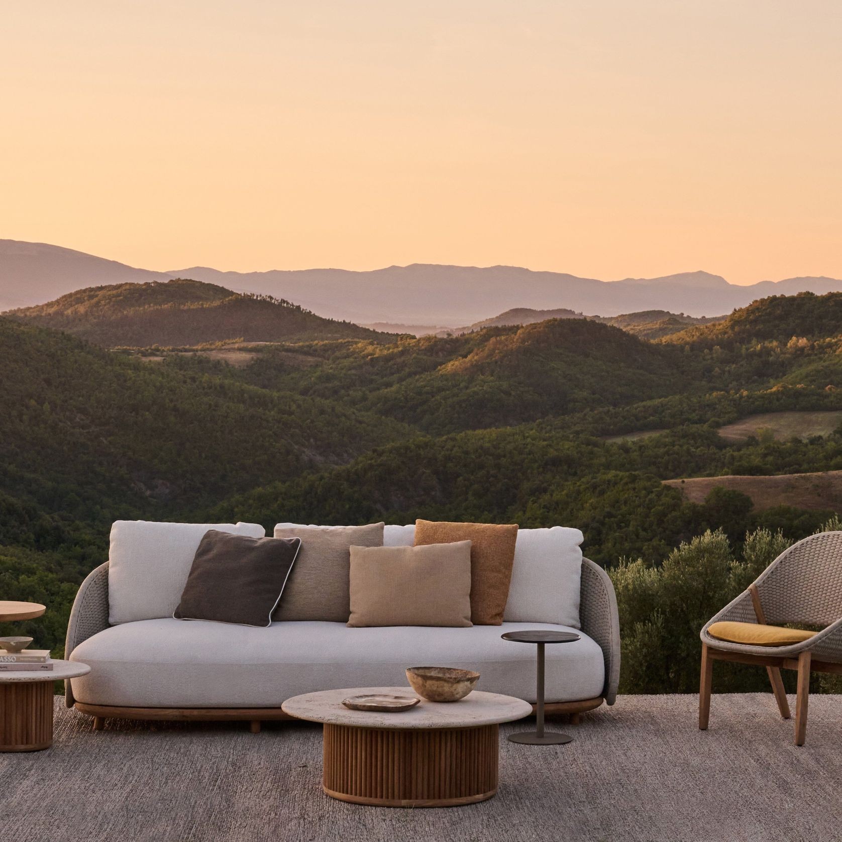 Elio Sofa (Collection Addition) gallery detail image