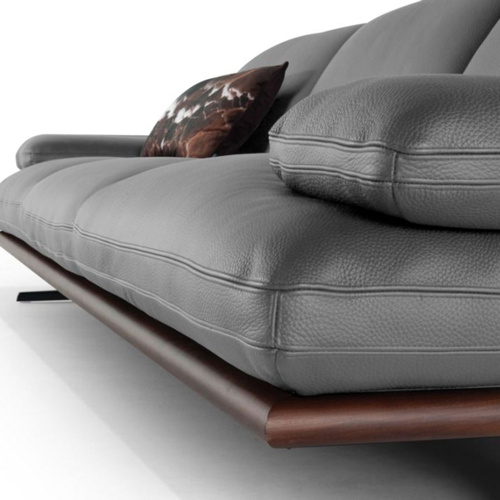 Envergure Sofa gallery detail image