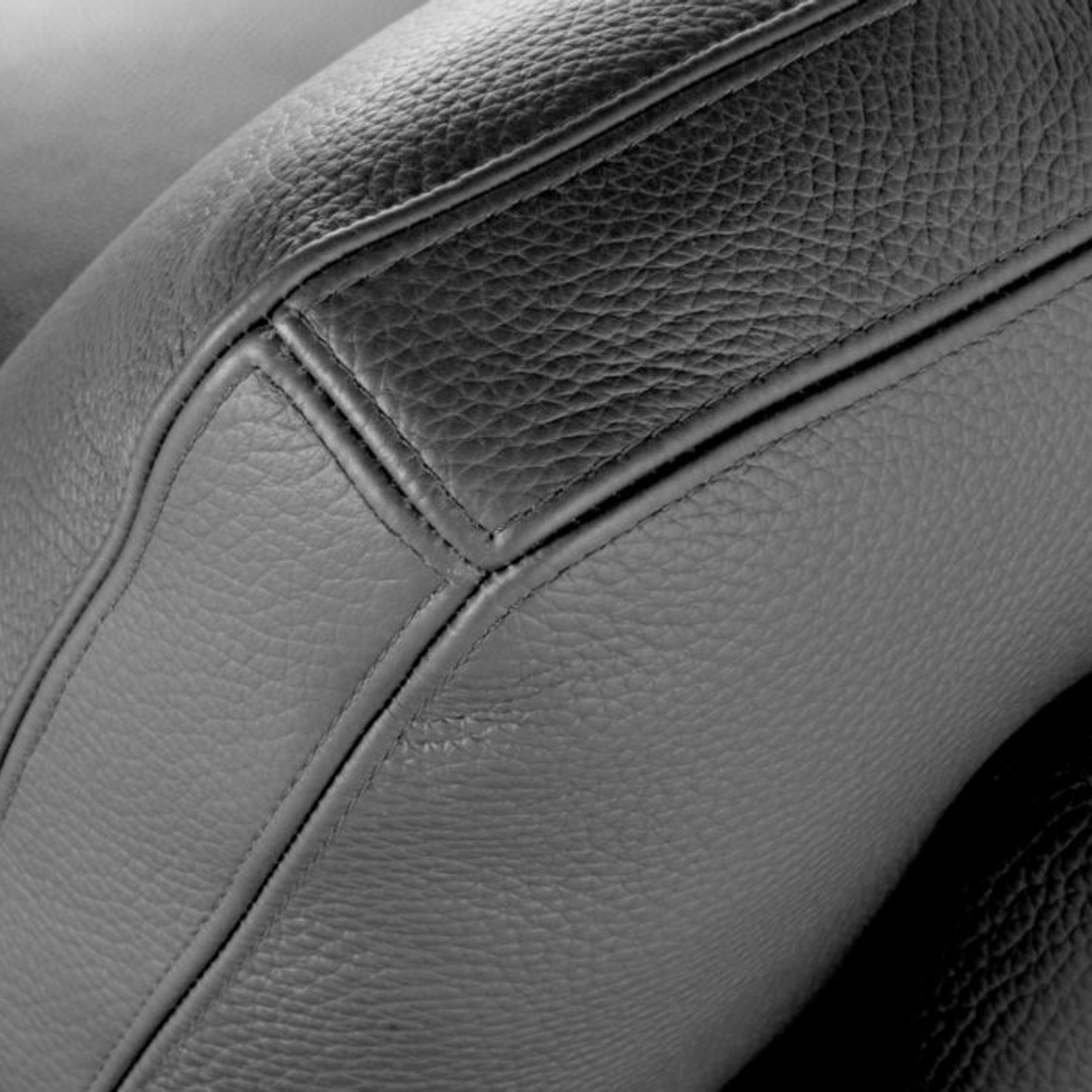 Envergure Sofa gallery detail image