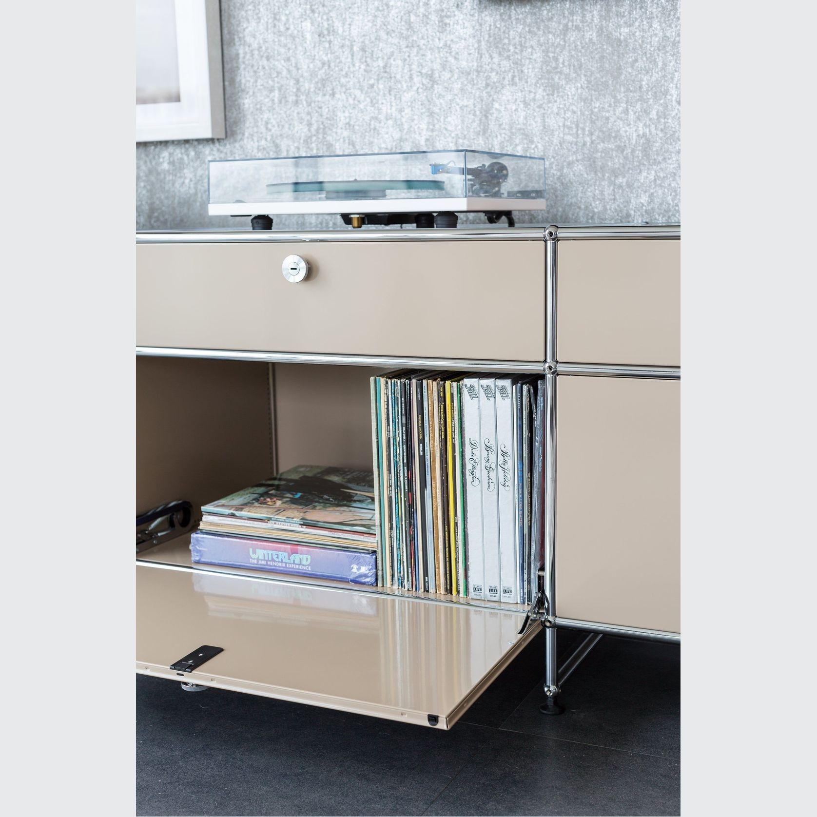 Haller Credenza by USM gallery detail image