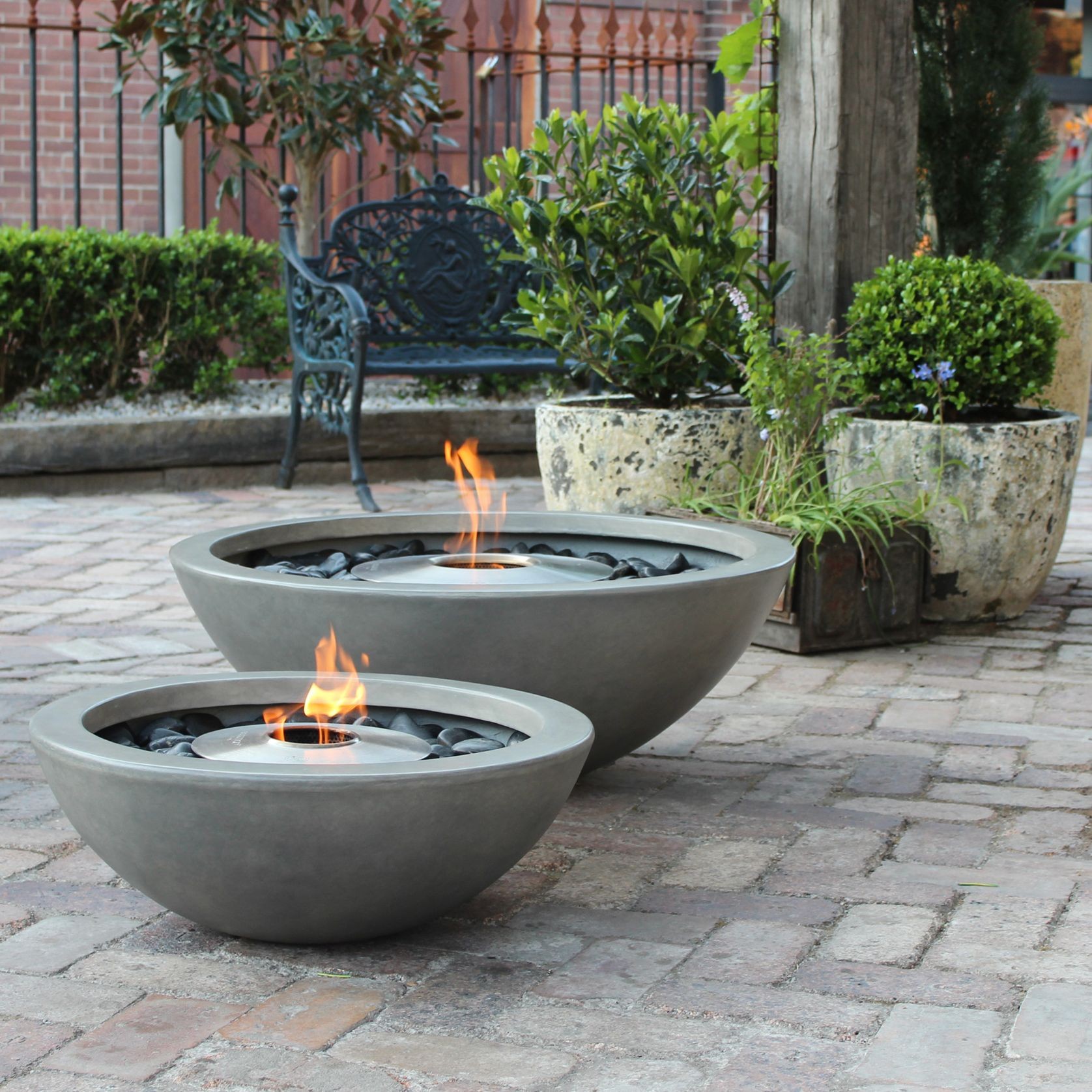 EcoSmart™ Mix 850 Concrete Fire Pit Bowl gallery detail image