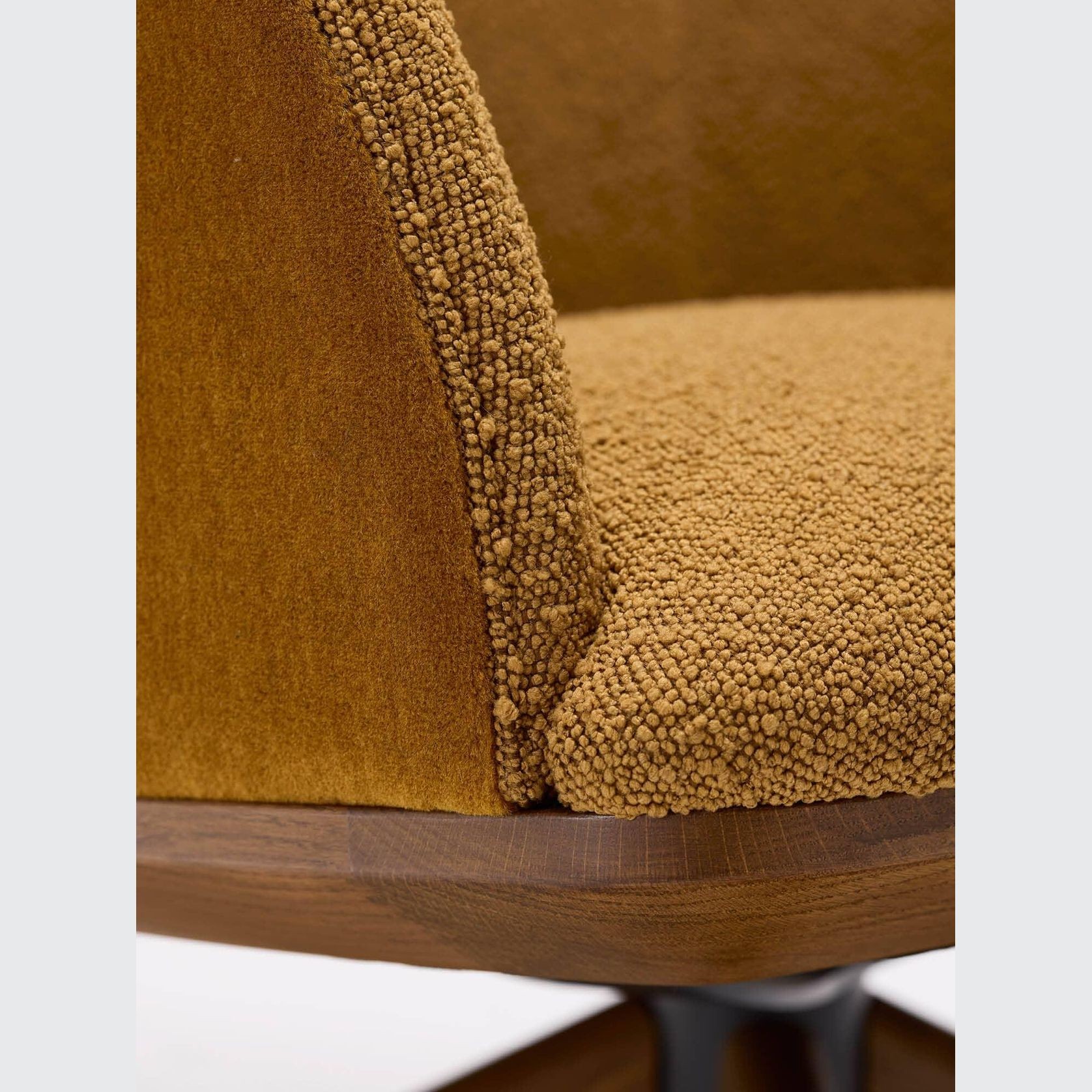 Glenaire Low Back Swivel Chair gallery detail image