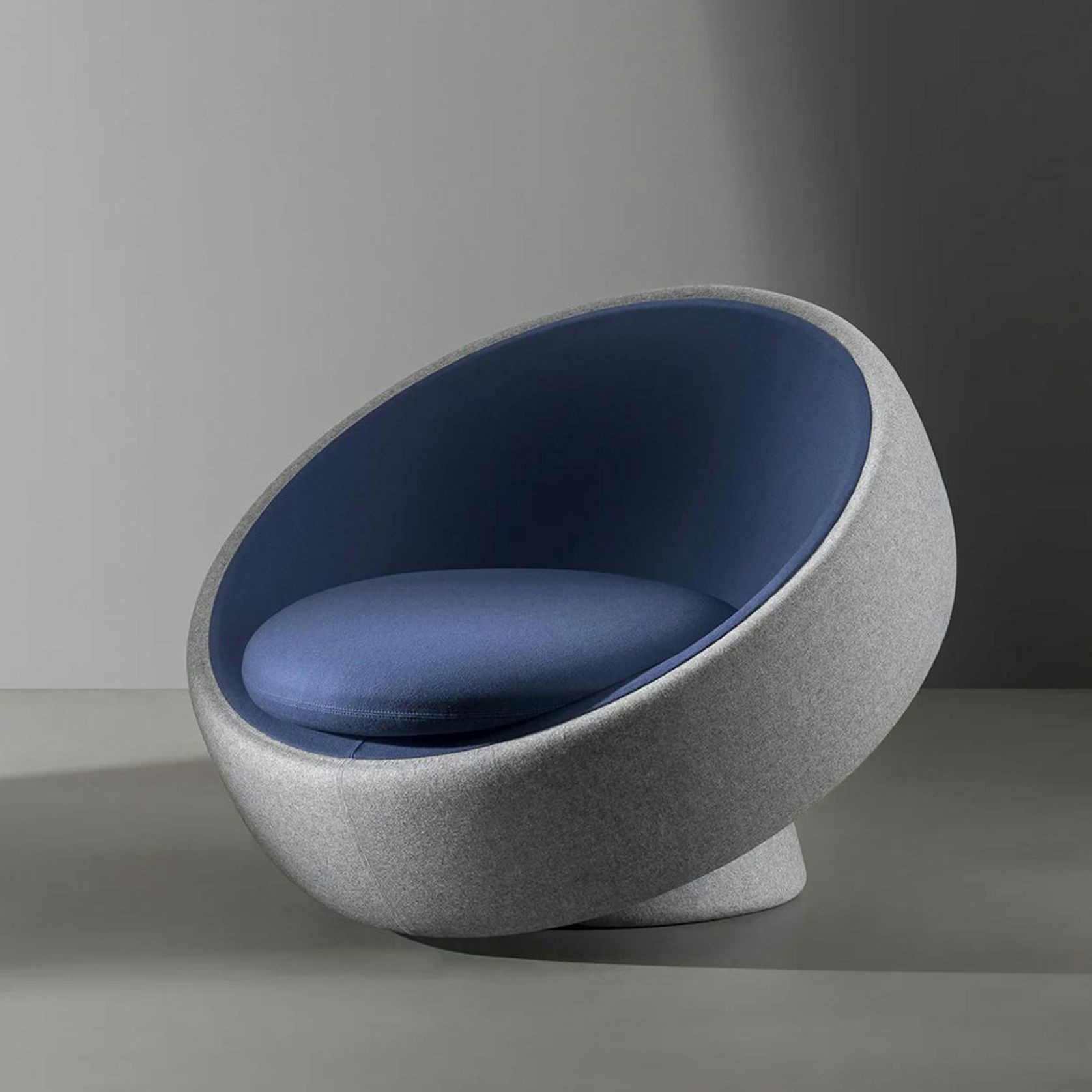 Globalove Armchair gallery detail image