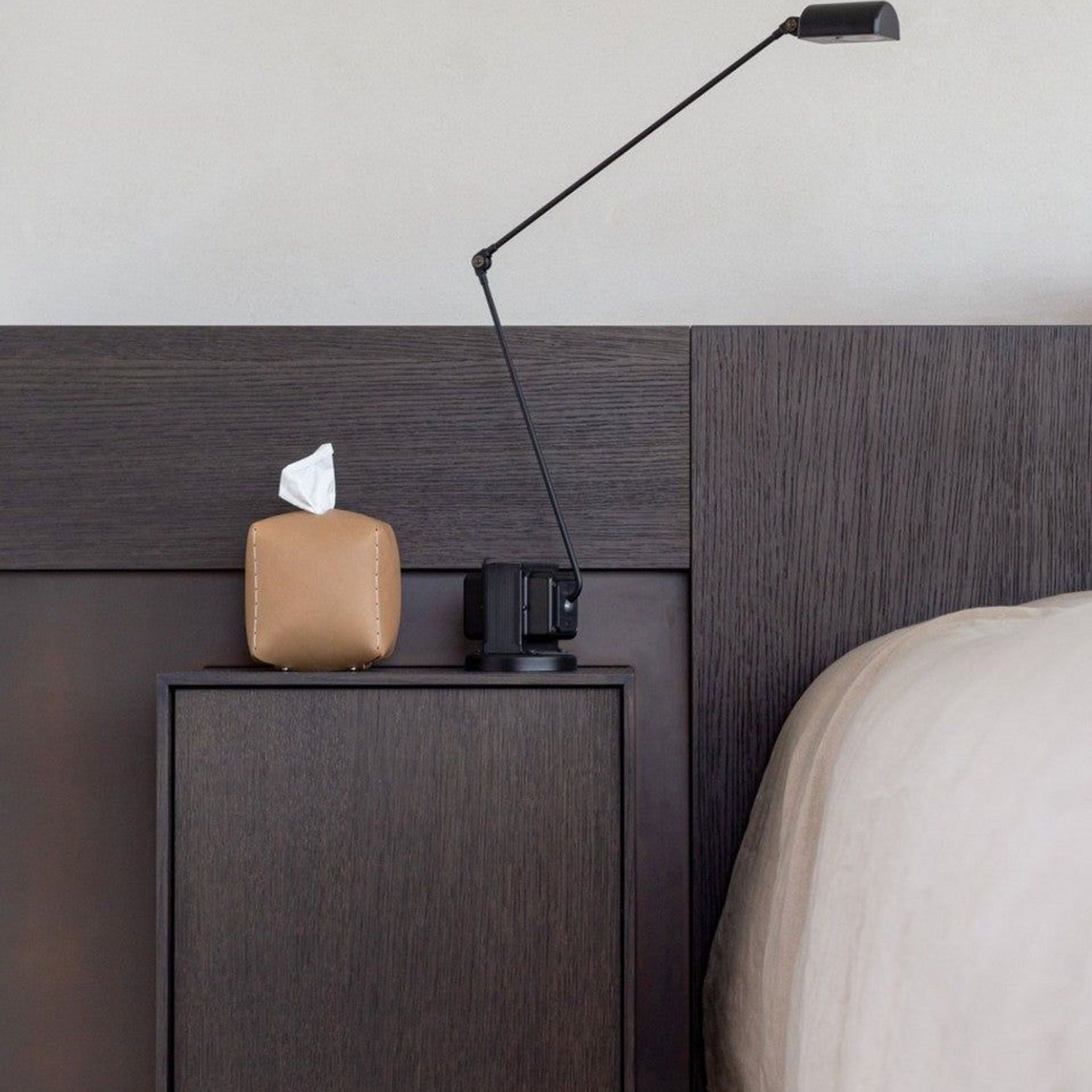 Daphine gallery detail image