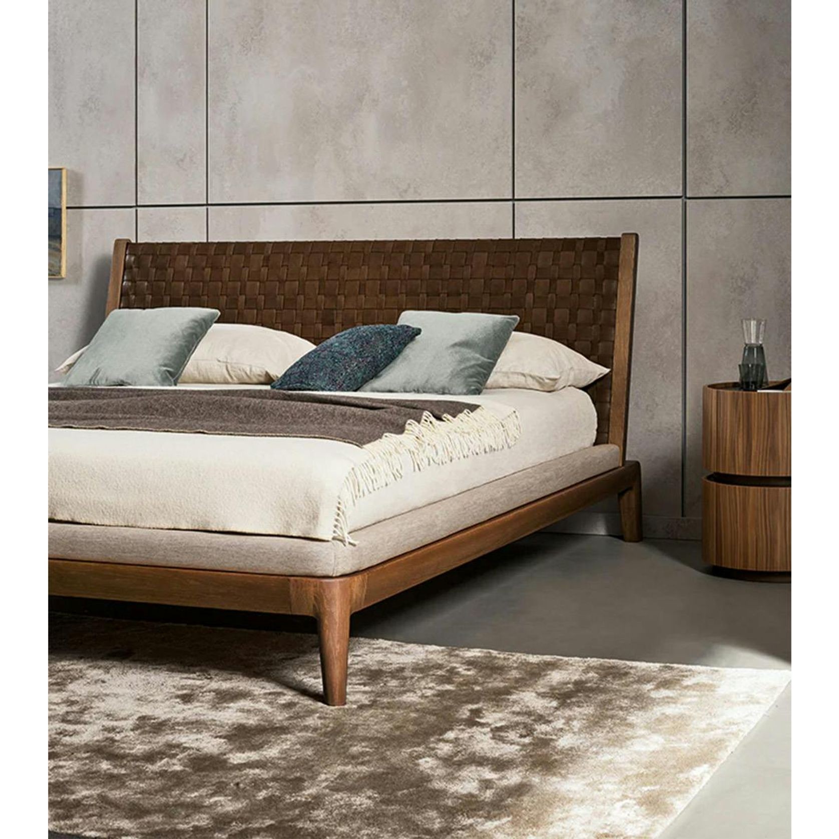 Honeymoon Bed gallery detail image