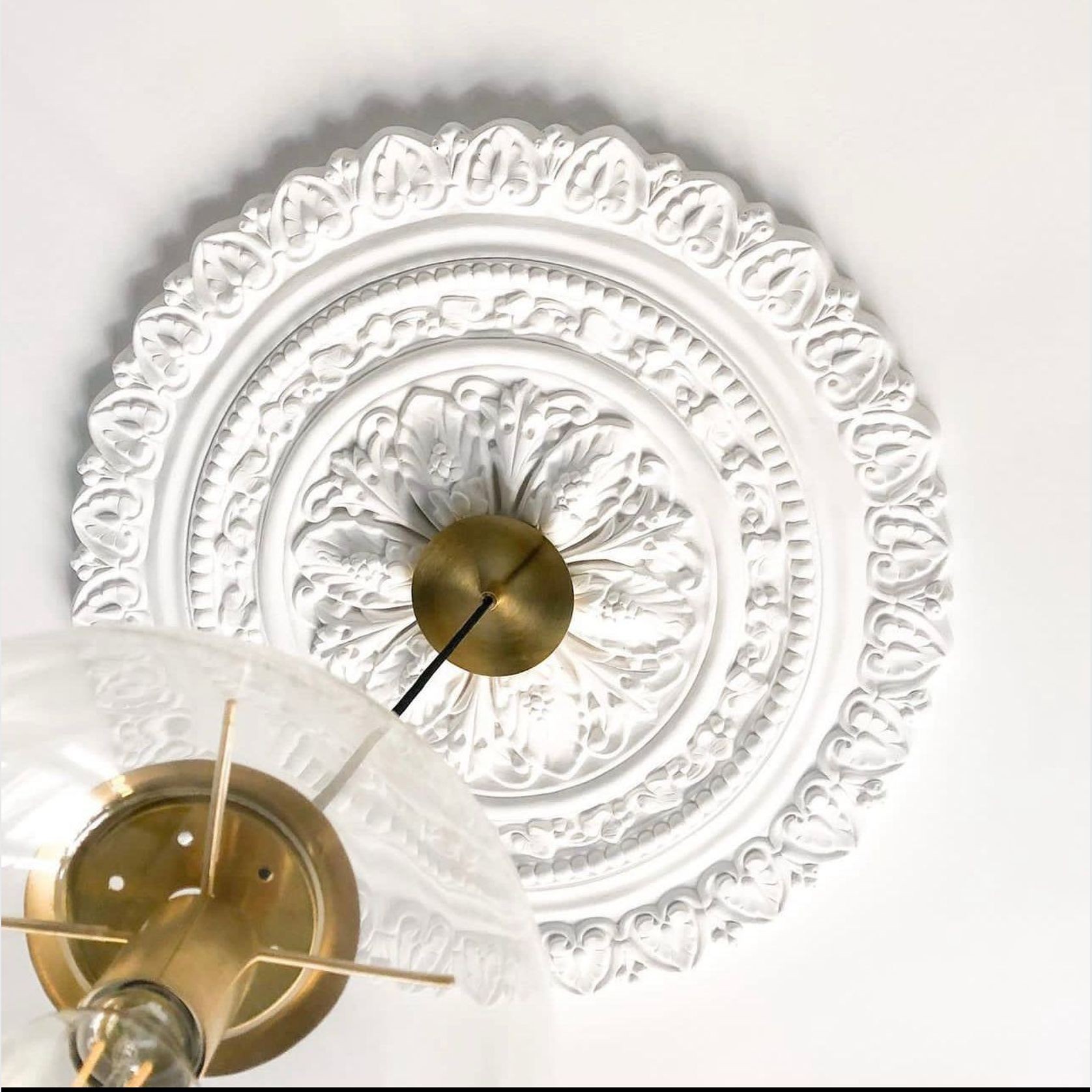 DFN-33 Ceiling Rose | Solid gallery detail image