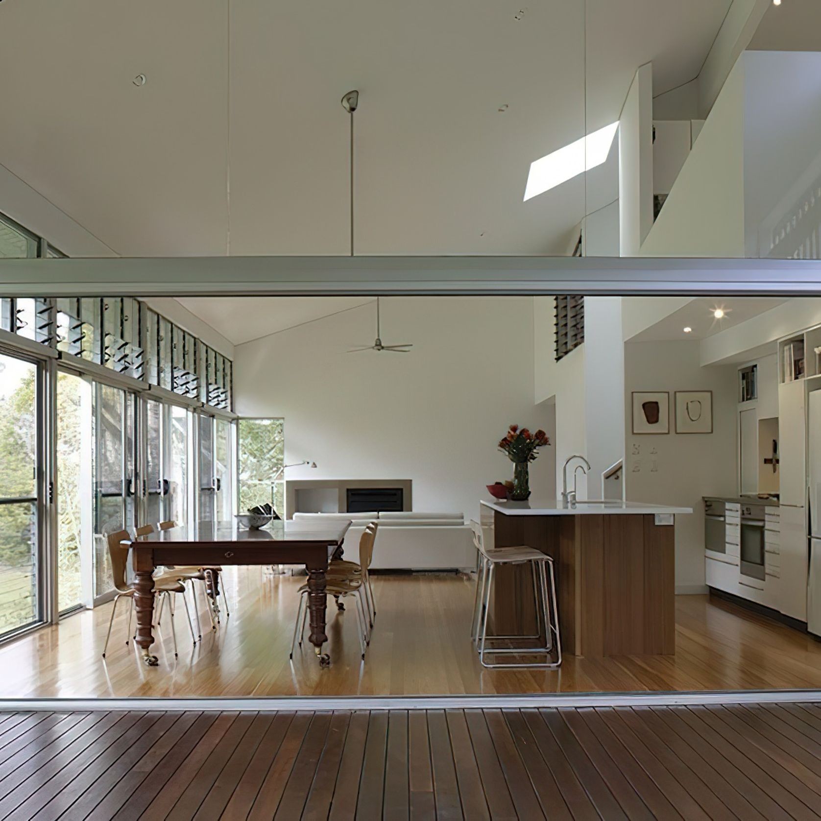 Centor F2 Folding Door System Hardware gallery detail image