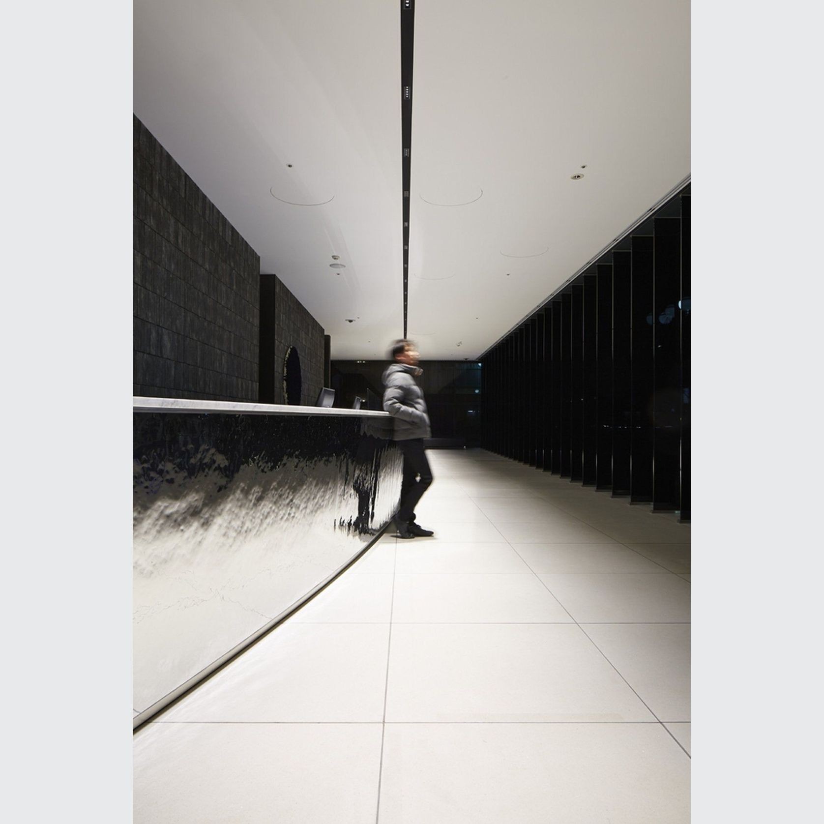 Laser Blade iN 30 Recessed, High Contrast gallery detail image