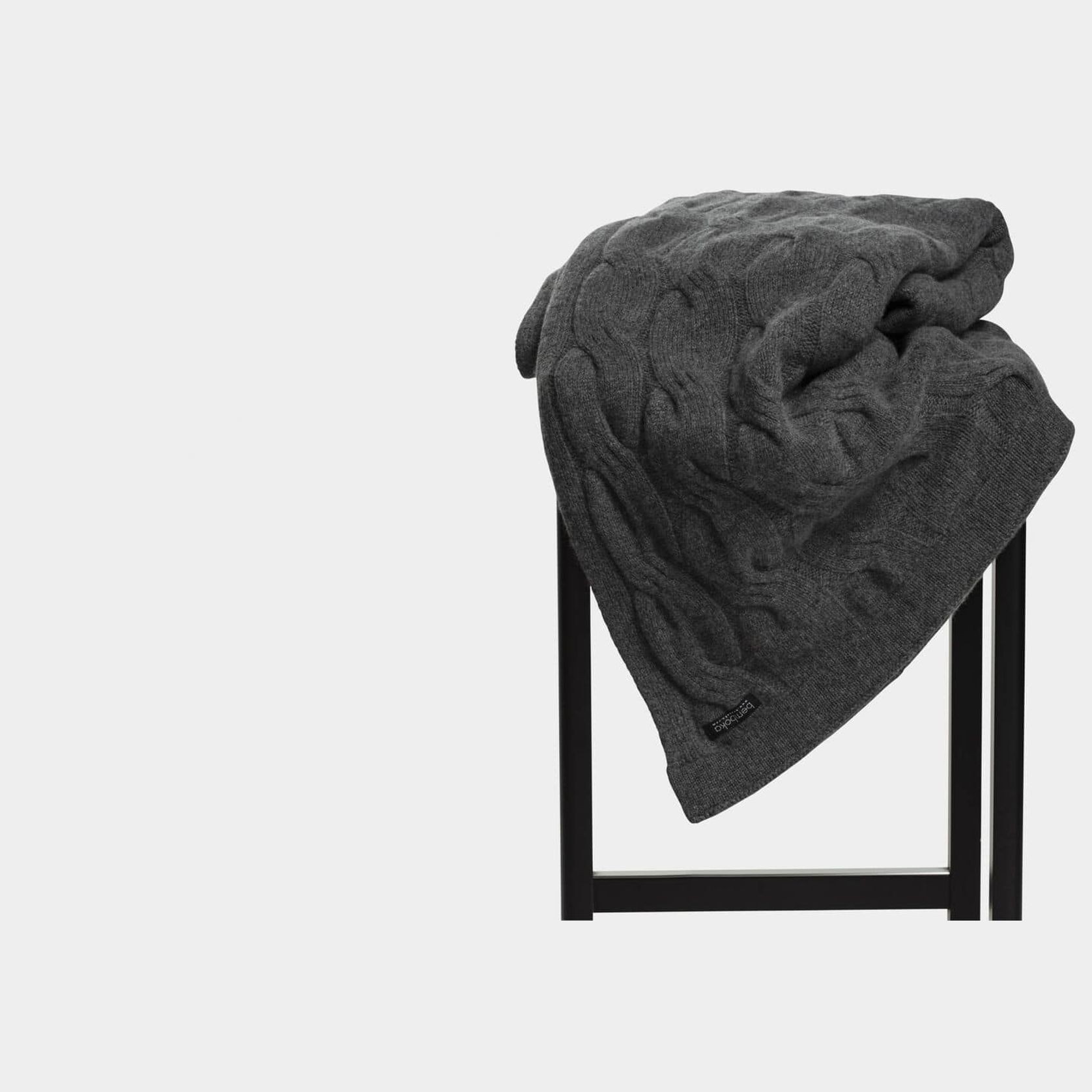 Chunky Cable Italian Cashmere Throws gallery detail image