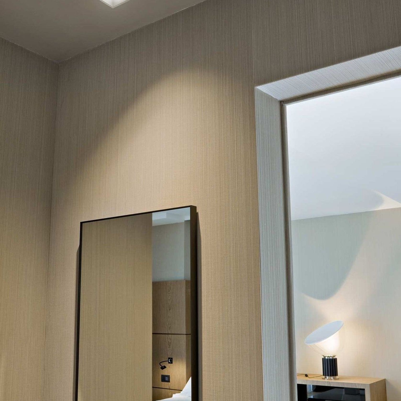 Kap 80 Surface Square gallery detail image