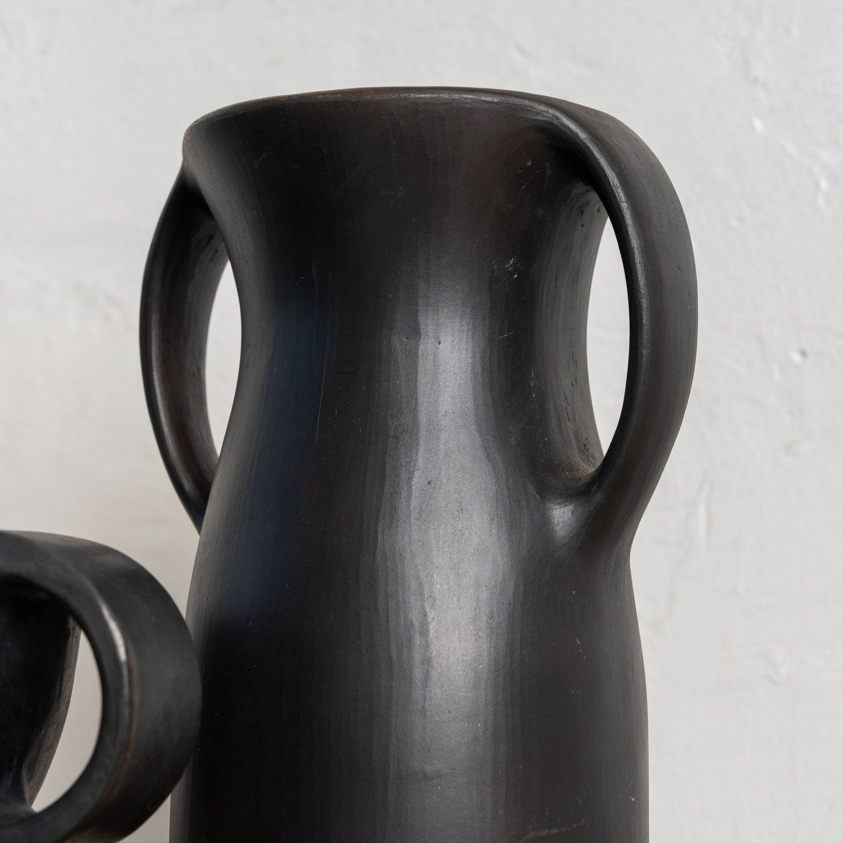 Sana Short Vase gallery detail image