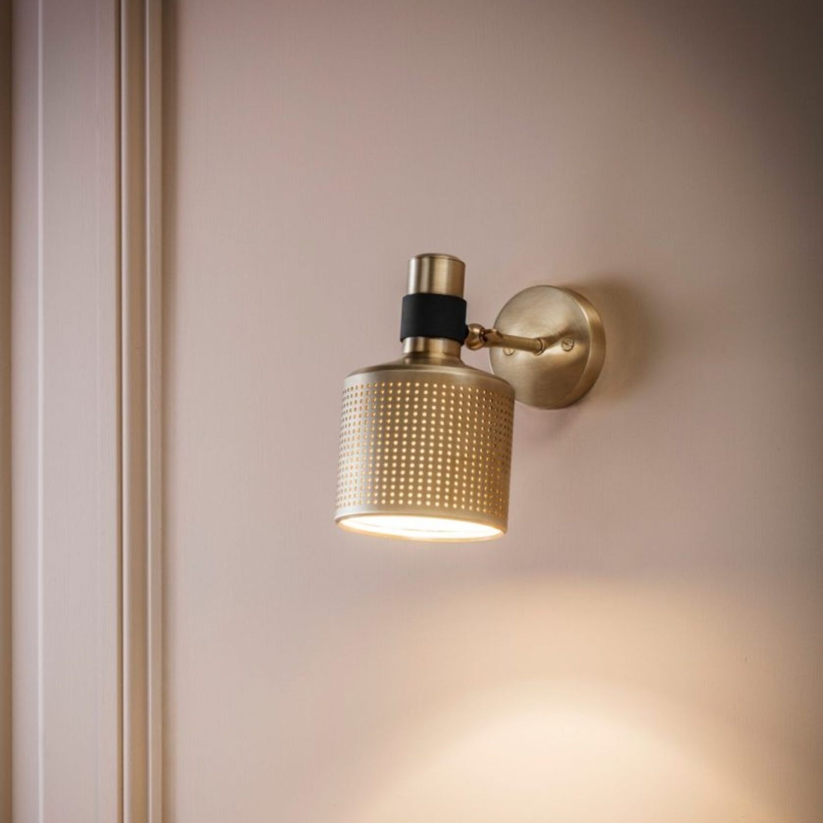 Riddle Wall Light Single gallery detail image