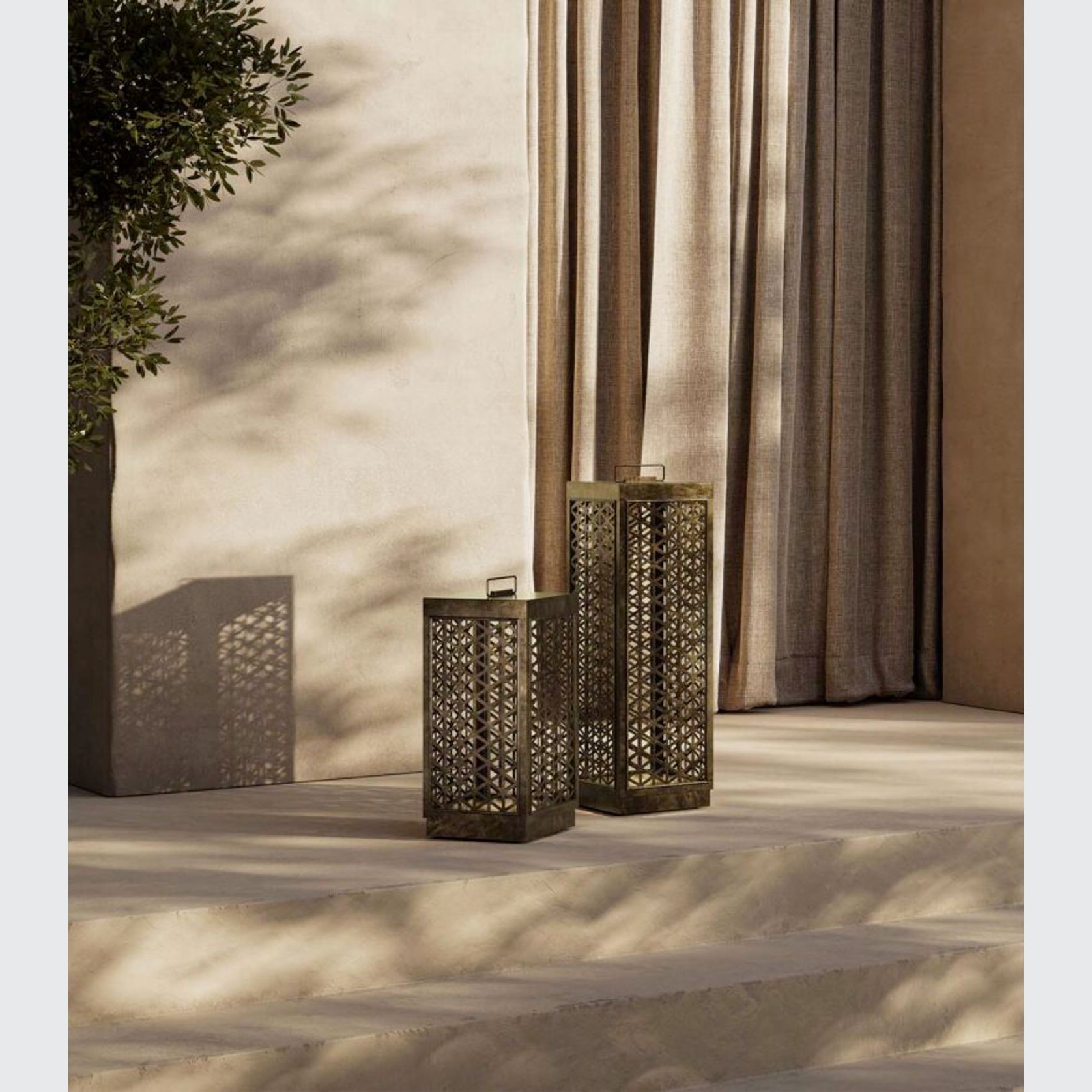 Grid Floor Lamp gallery detail image