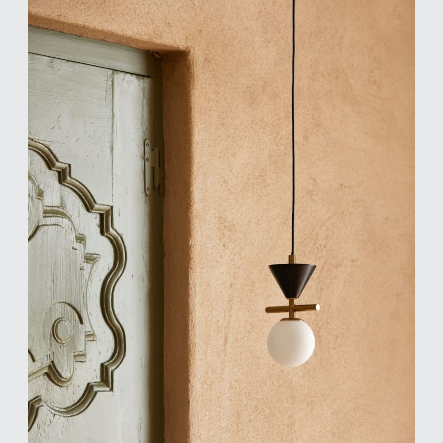 Oneta Pendant Light gallery detail image