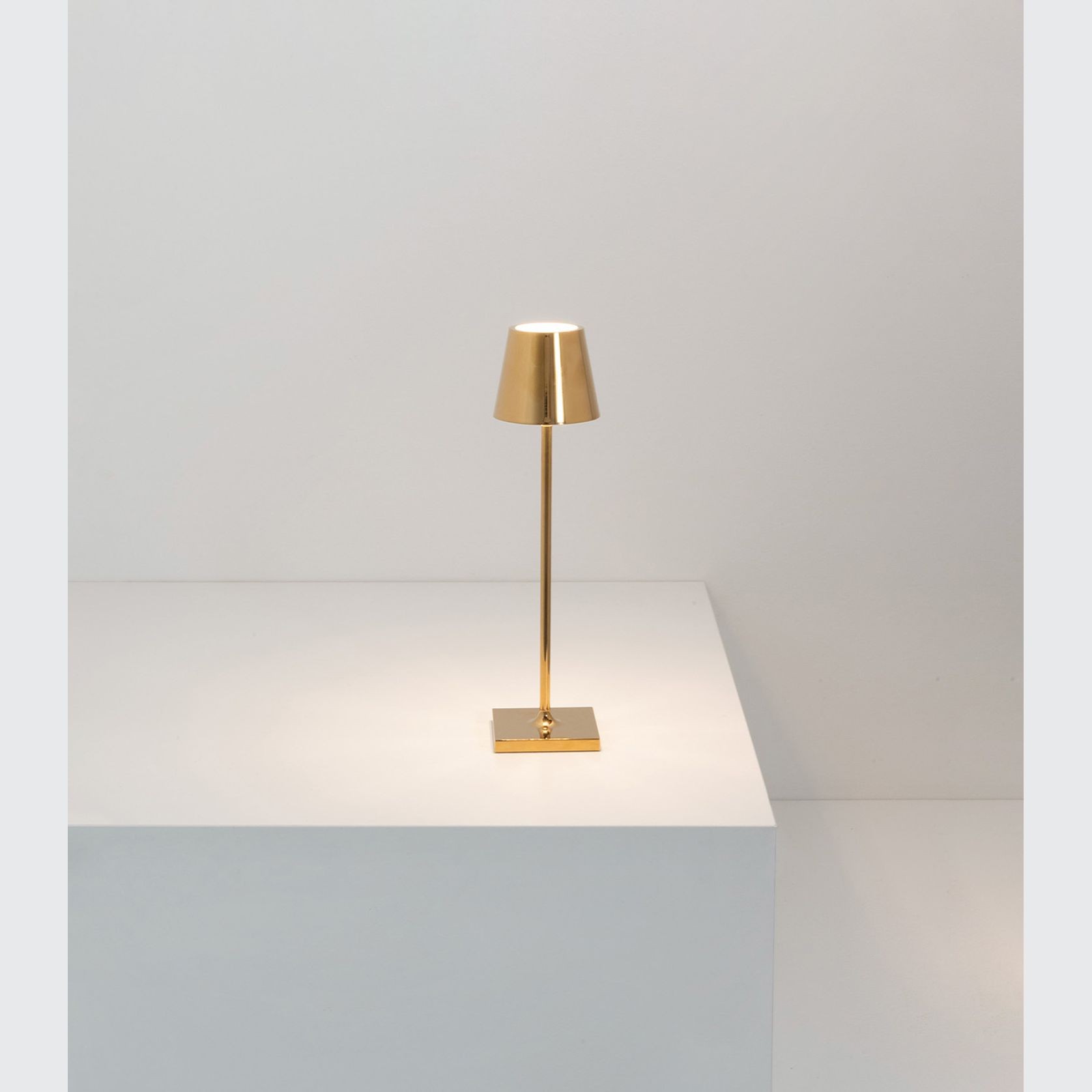 Poldina Micro Metallic Table Lamp gallery detail image