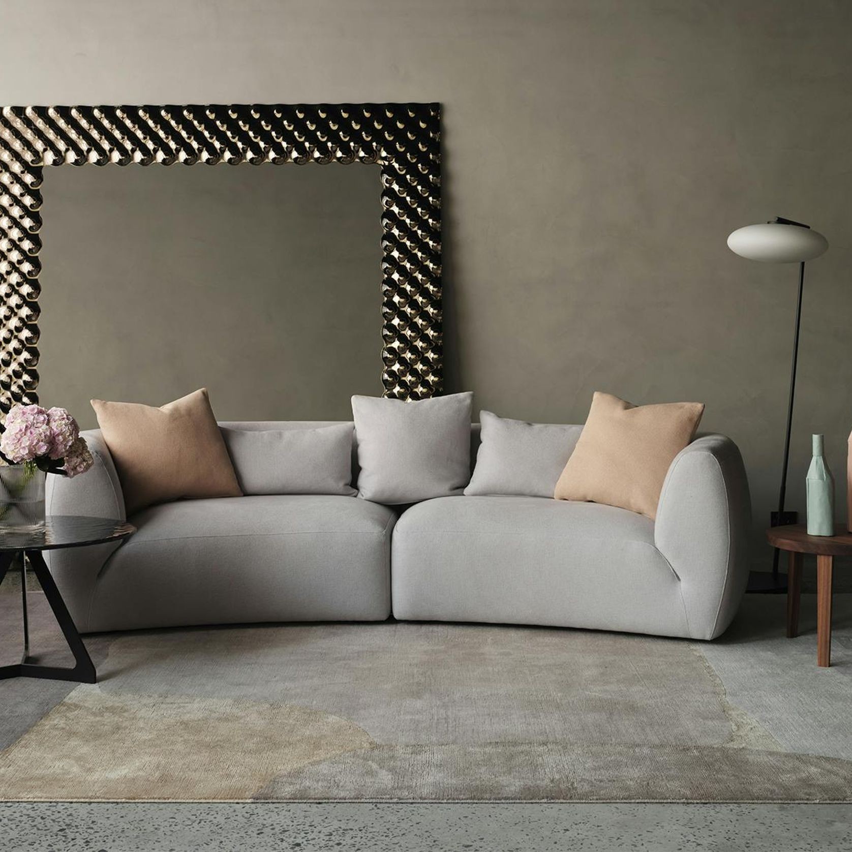 Lily Sofa gallery detail image