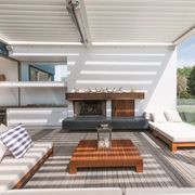 200 Suburban Opening Roof gallery detail image