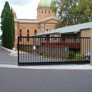 MCL Cantilever Sliding Gate gallery detail image