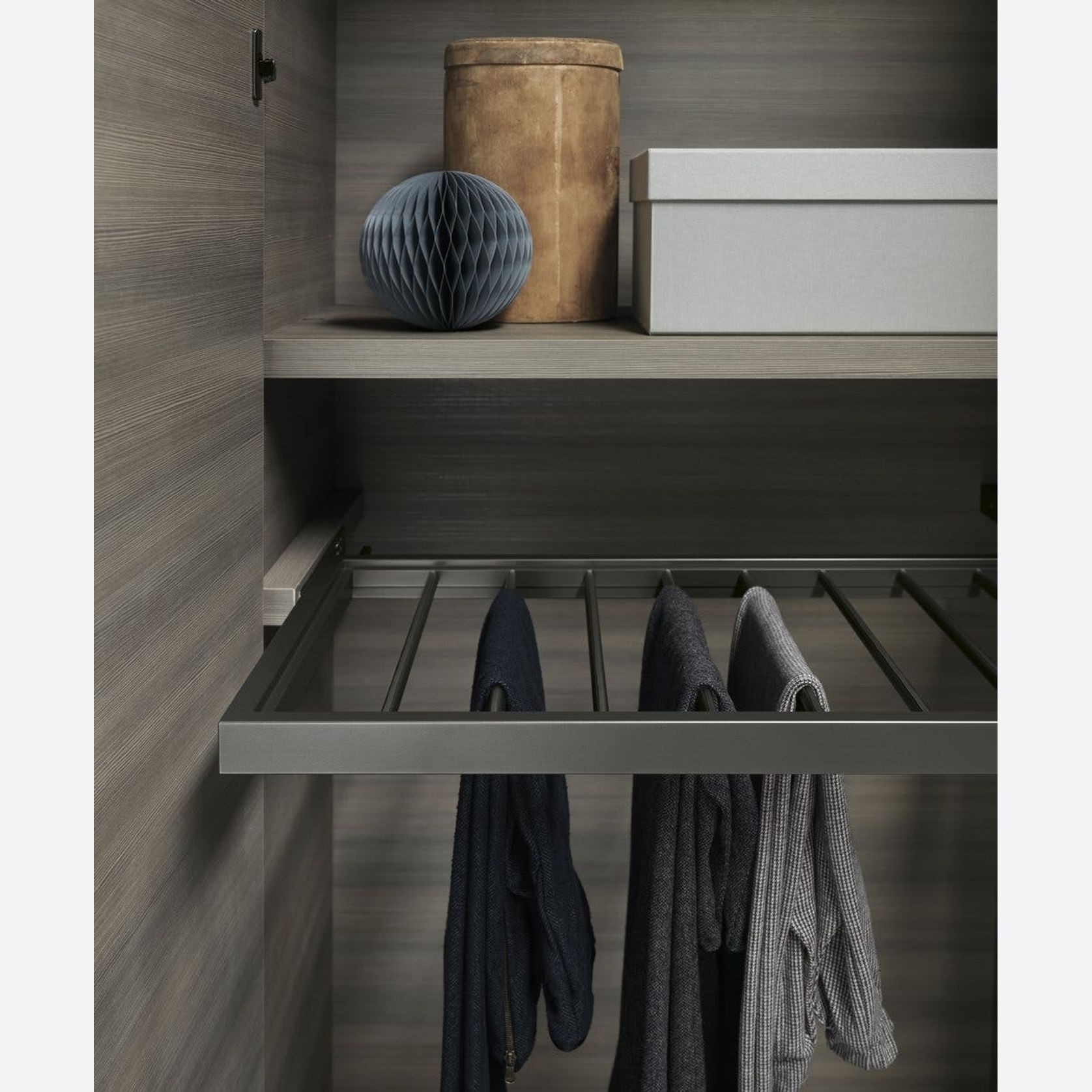 Liscia Hinged Wardrobe gallery detail image