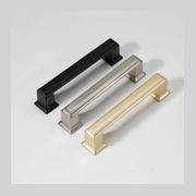 Melton Classic Hamptons Cabinet Handles gallery detail image