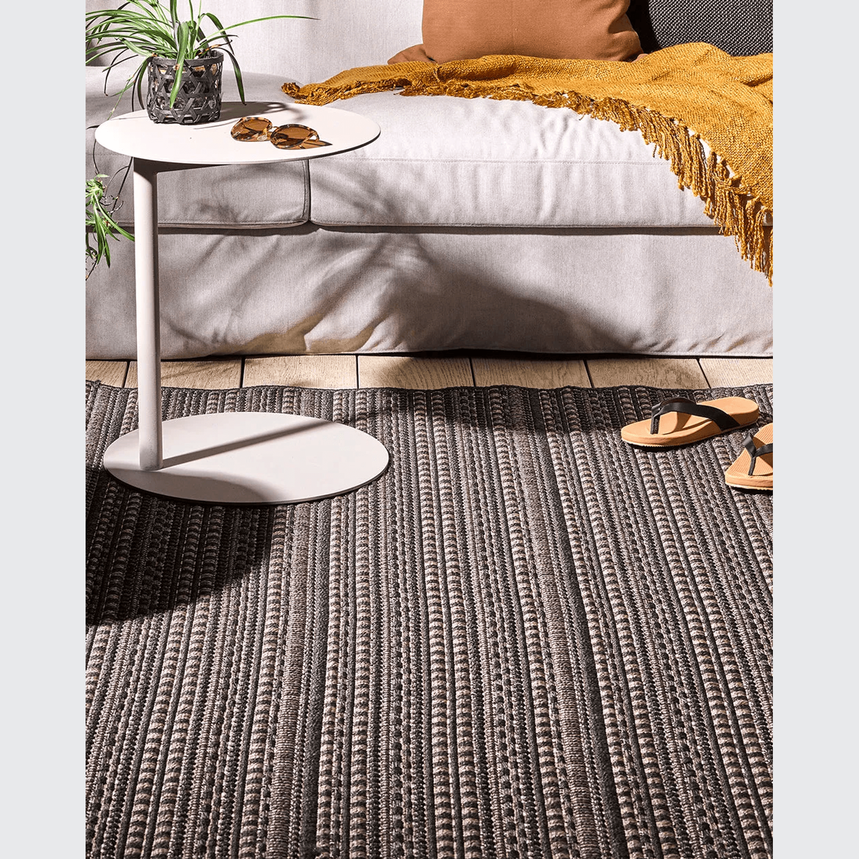 Baya Mendoza Outdoor Rug - Charcoal gallery detail image