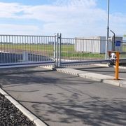 MHG Cantilever Sliding Gate gallery detail image