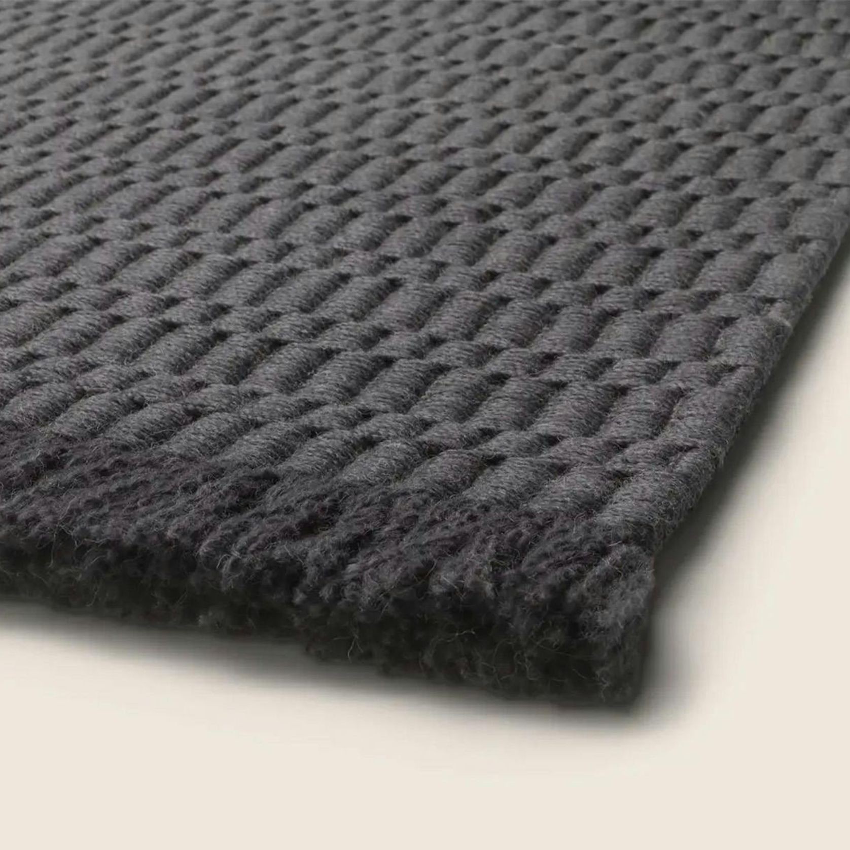 Mori Rug By Flexform gallery detail image