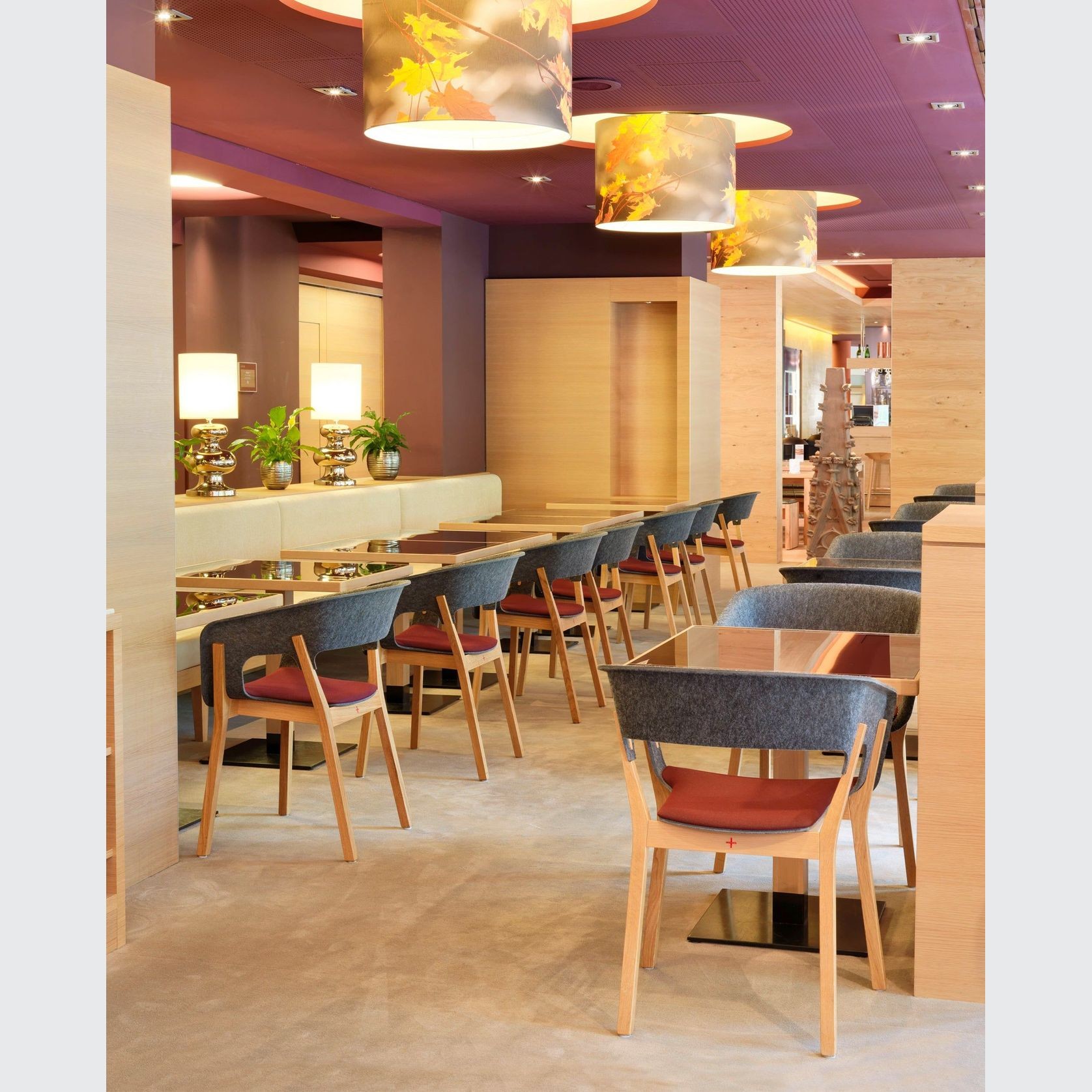 Njord Visitor Chair gallery detail image