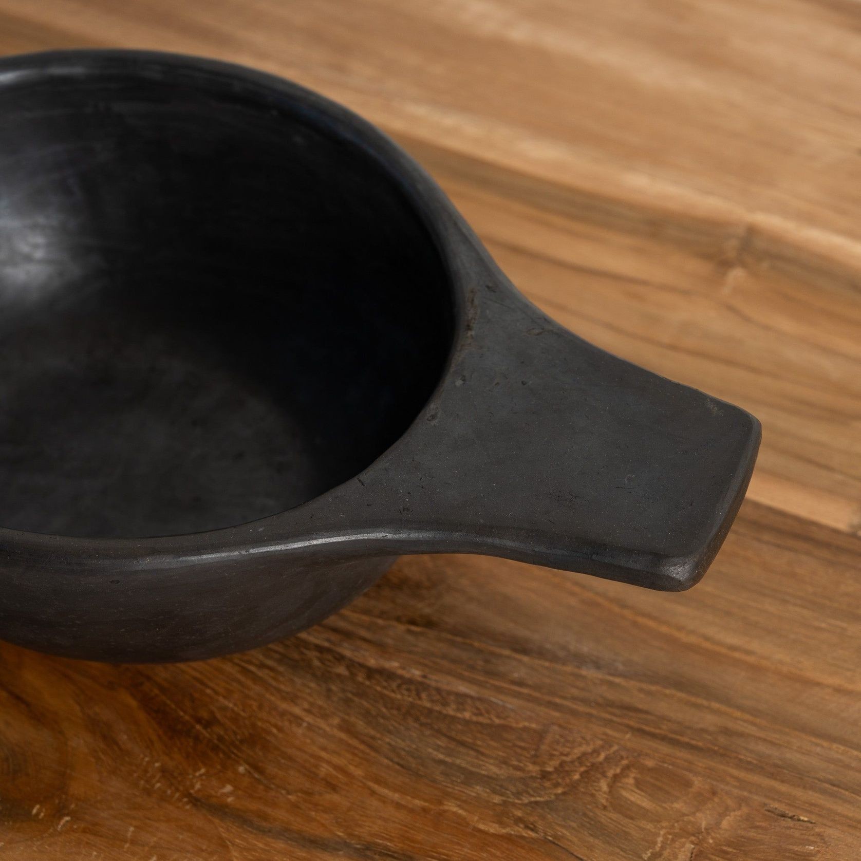 Pari Bowl with Handle gallery detail image