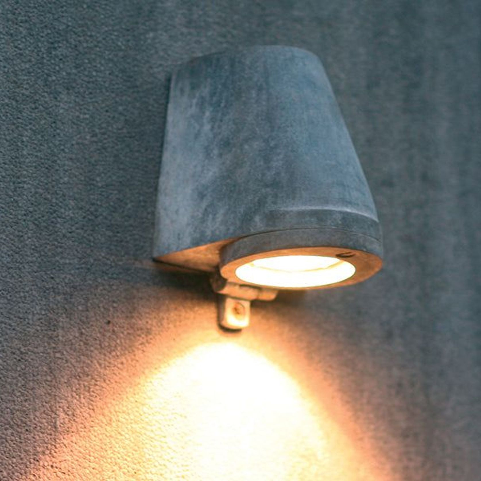Beamy Outdoor Wall Light by Royal Botania gallery detail image