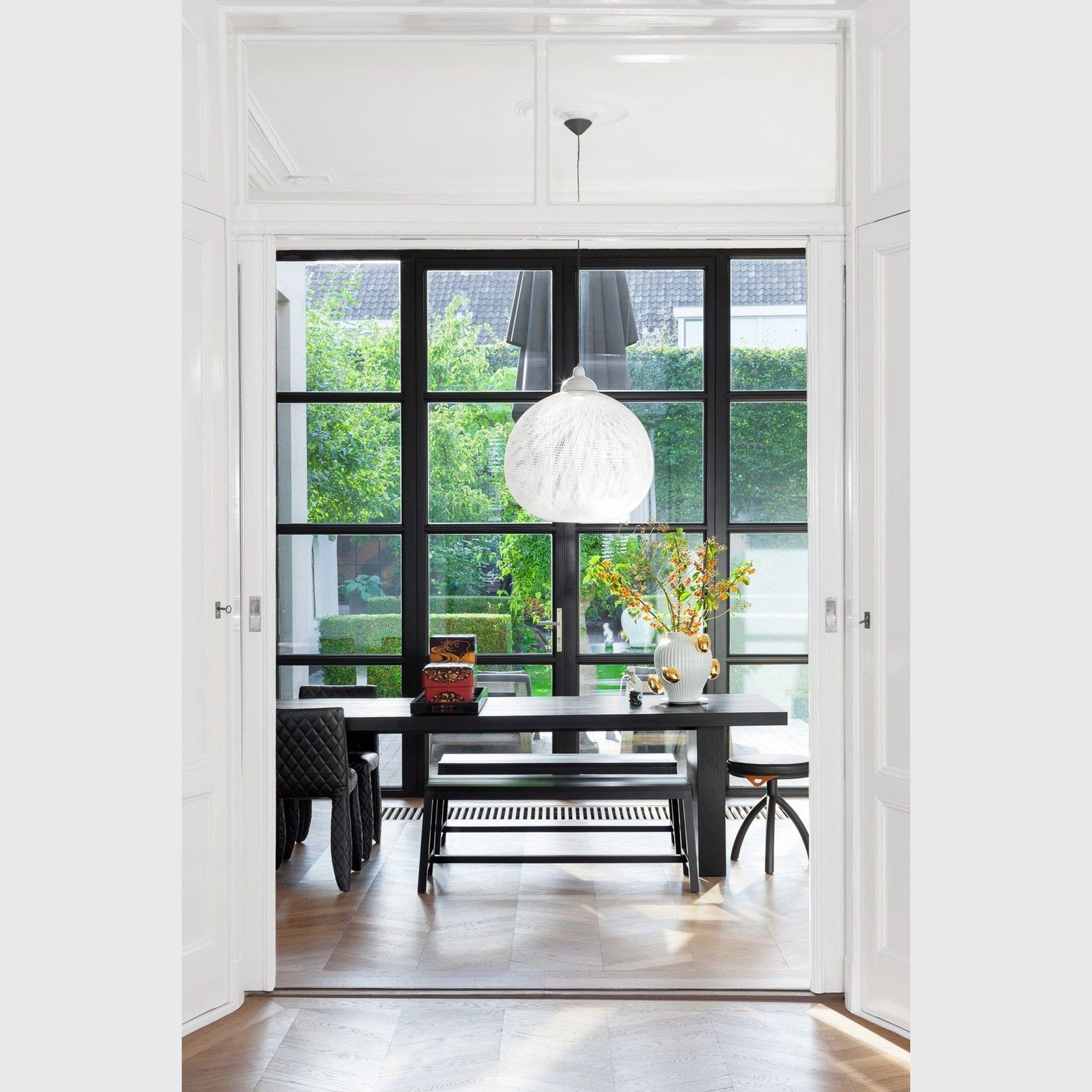 Non Random gallery detail image