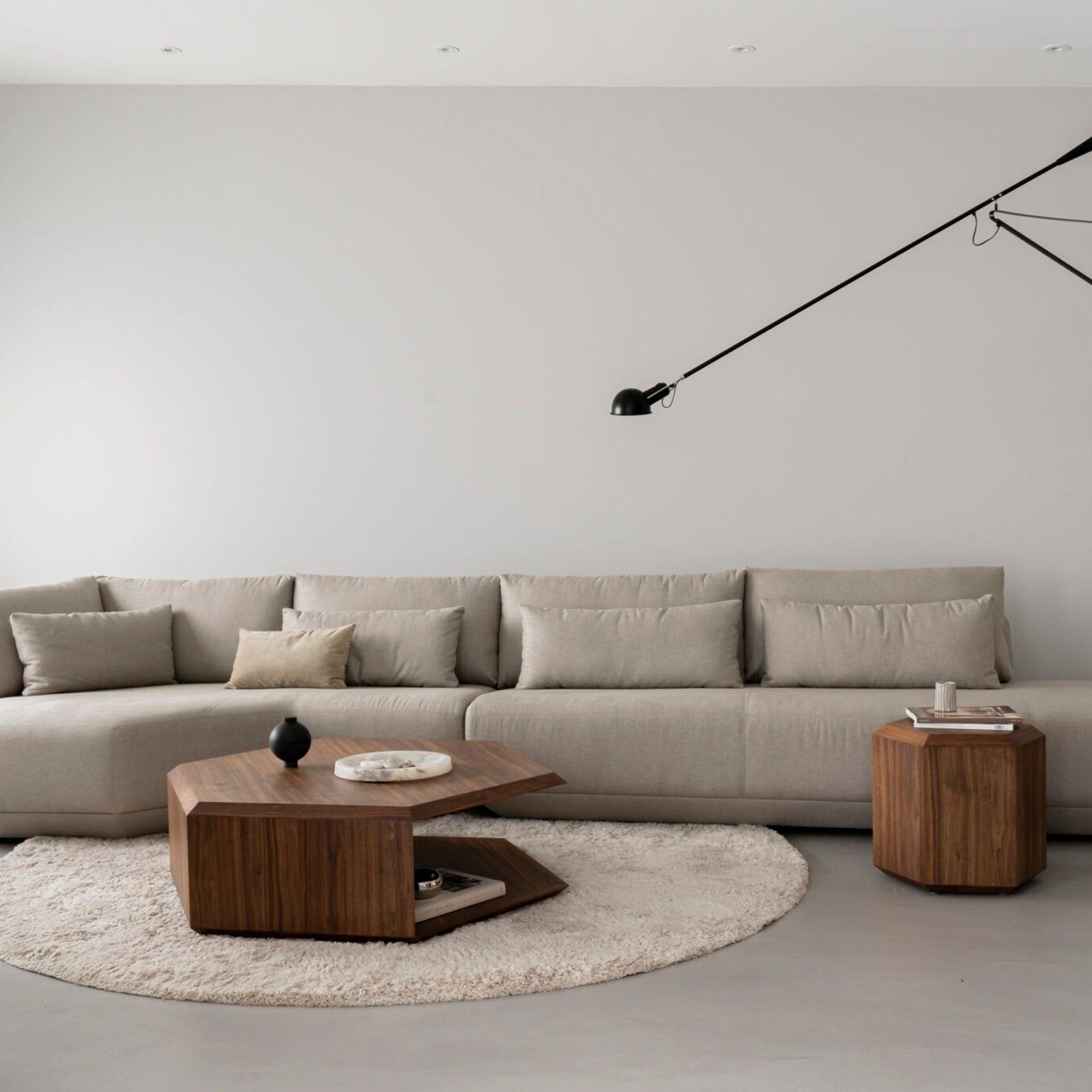 Gon side table gallery detail image