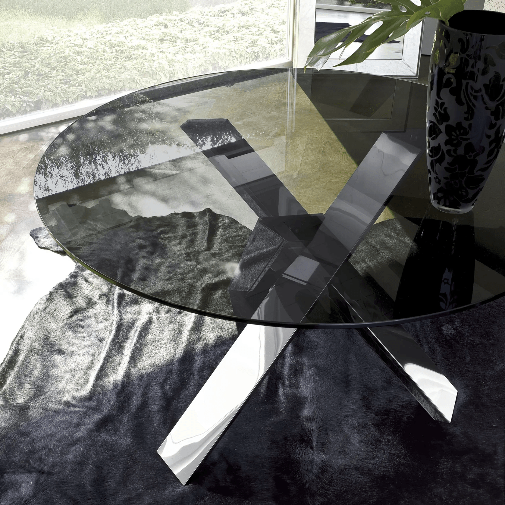 Resort Dining Table gallery detail image