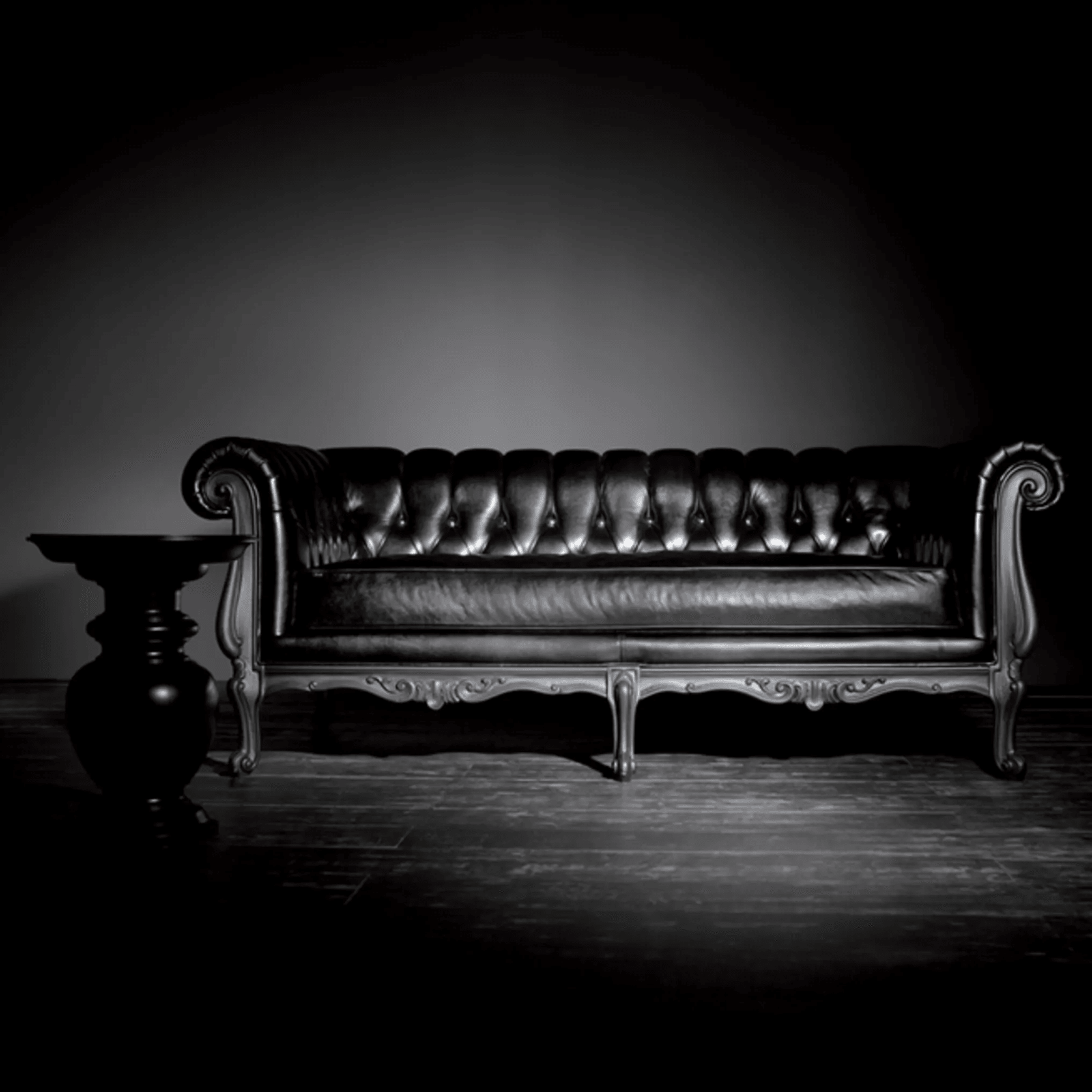Sansone Classic Sofa gallery detail image