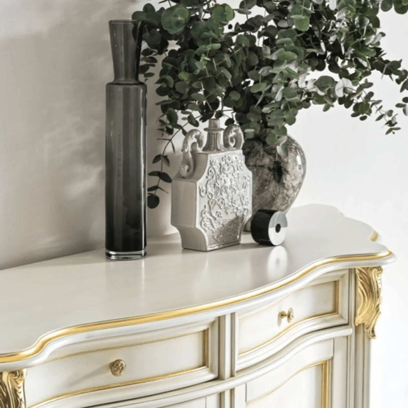 18221 Sideboard gallery detail image