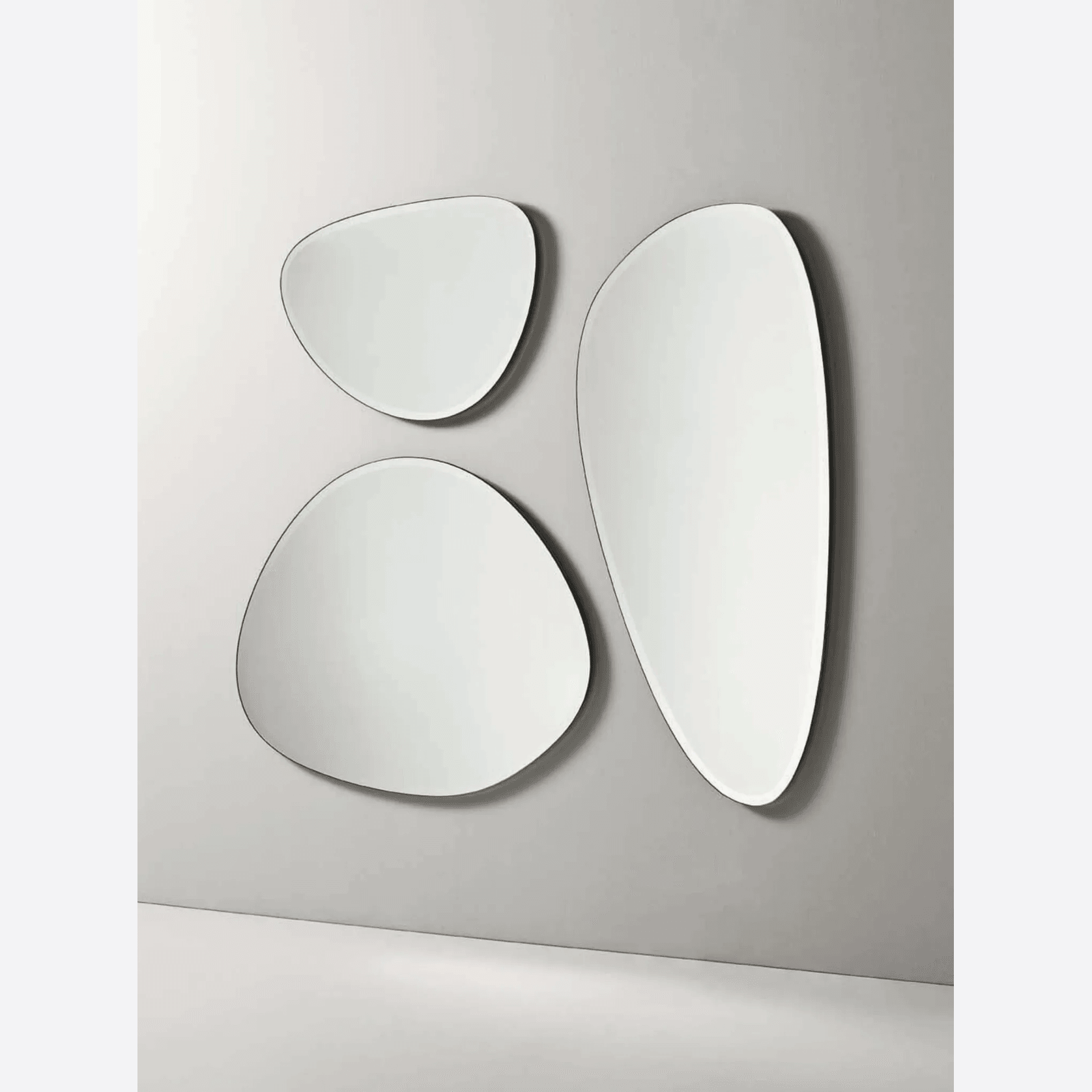 Spot mirror gallery detail image