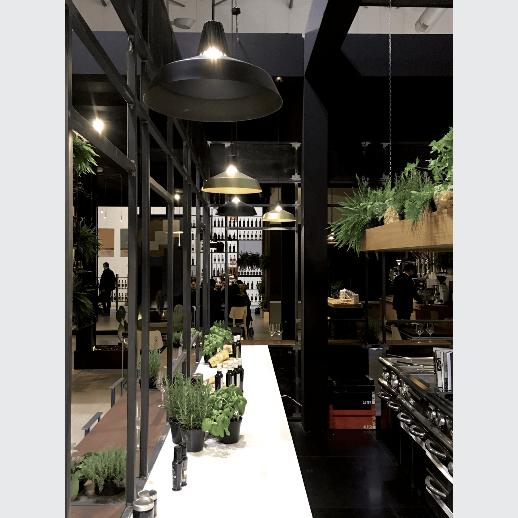 Le Gine Pendant gallery detail image