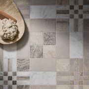 Forma by Kate Nixon Strati Grigio gallery detail image