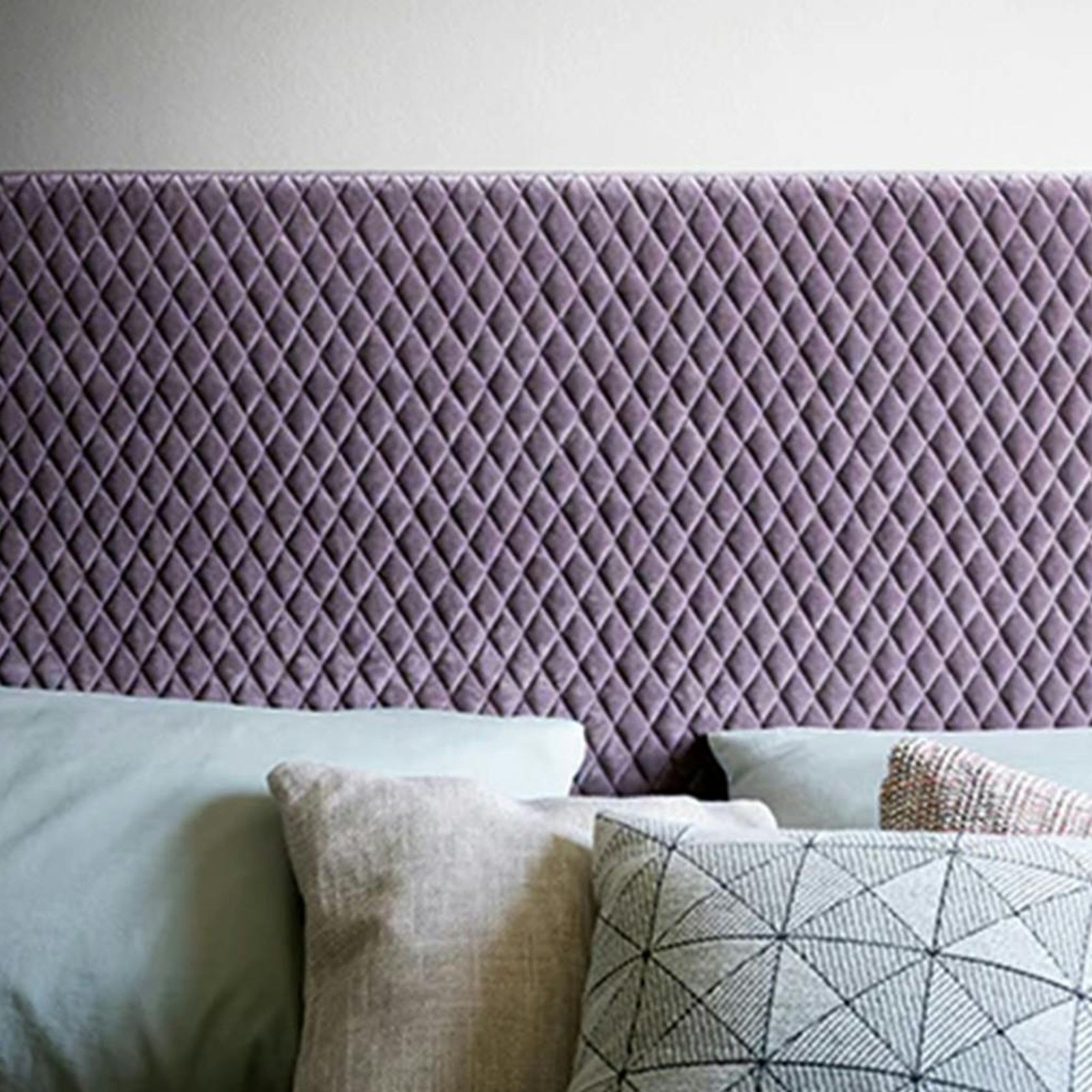 Thin Bed gallery detail image