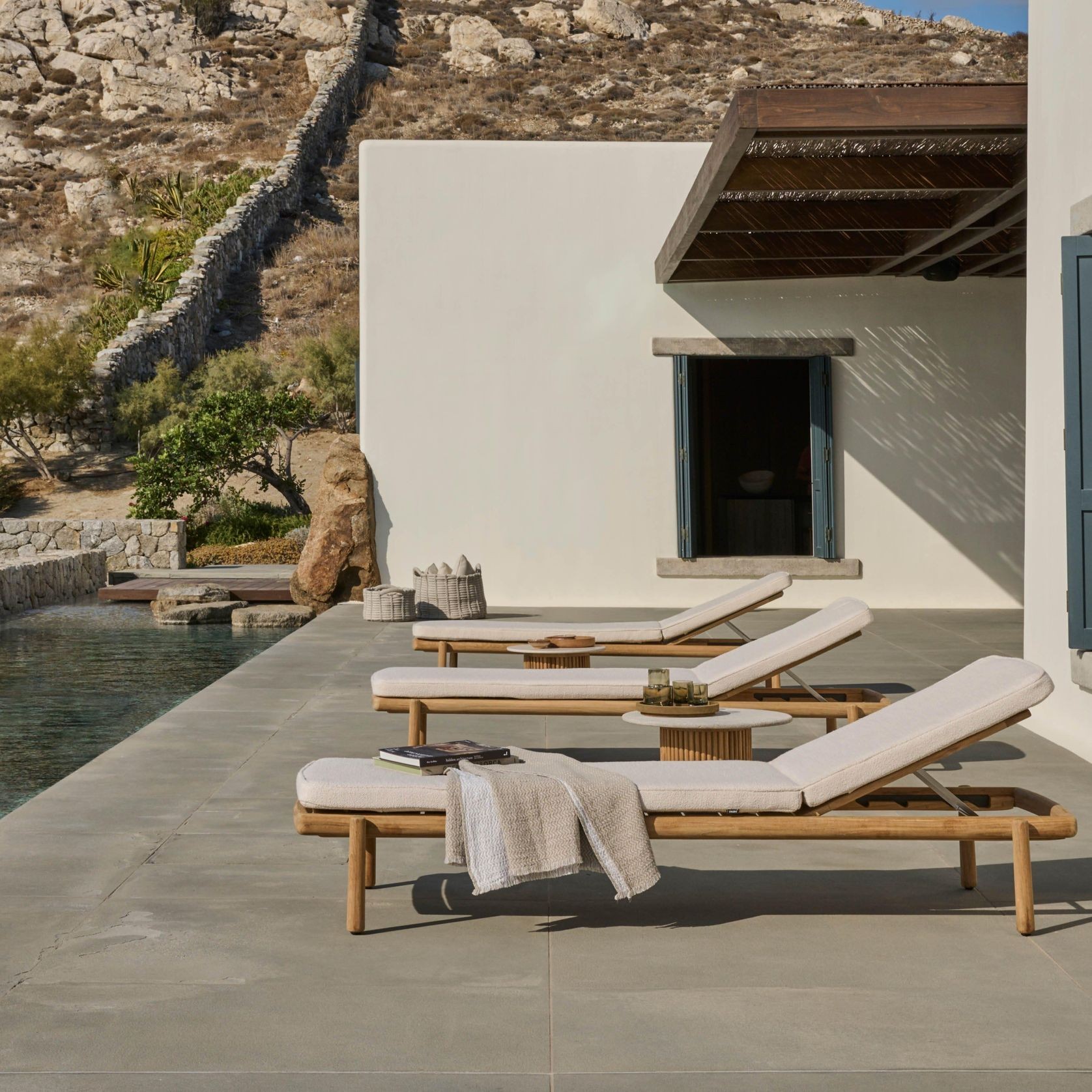 Ukiyo Lounger gallery detail image