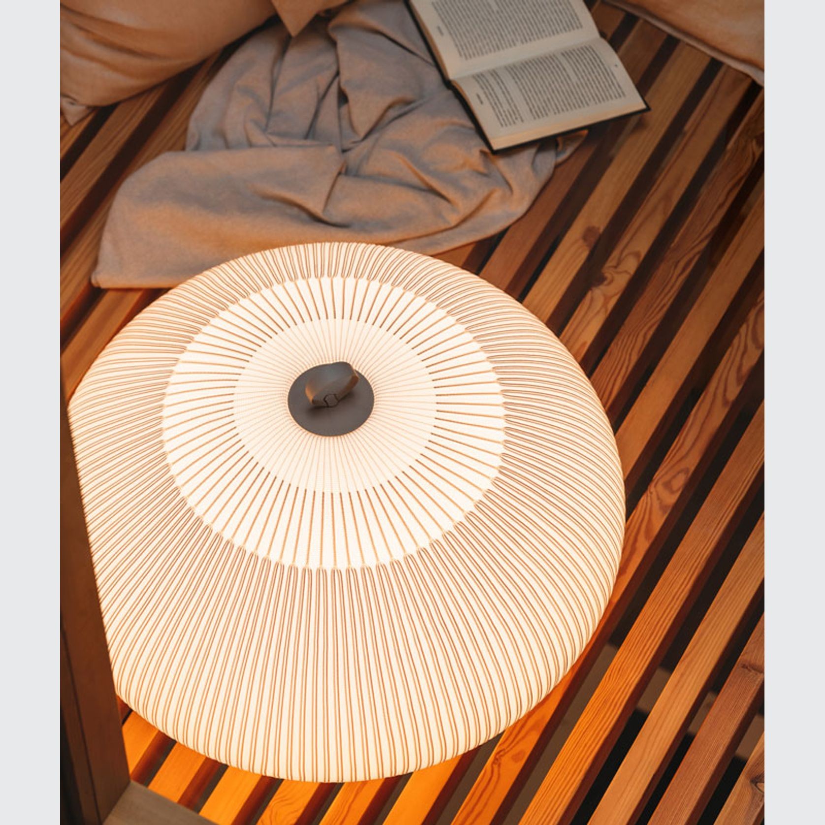 Knit Floor Lamp gallery detail image