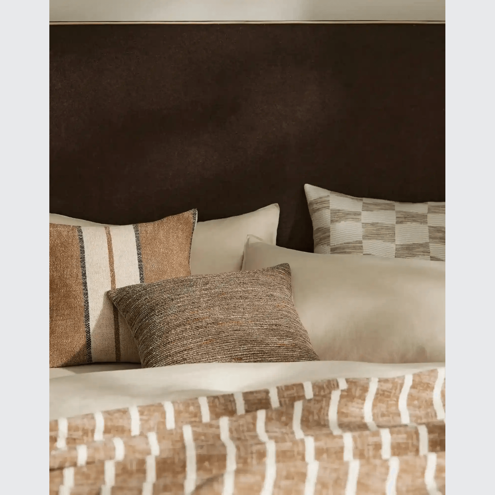 Weave Home Vista Cushion - Natural | Chunky Linen/Wool Blend gallery detail image