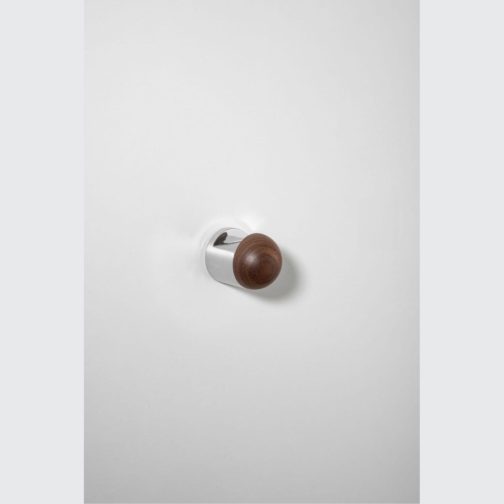 H05 Robe Hook/Cupboard Knob gallery detail image